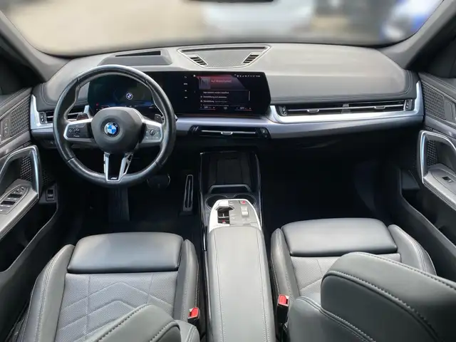 BMW X1 view 10