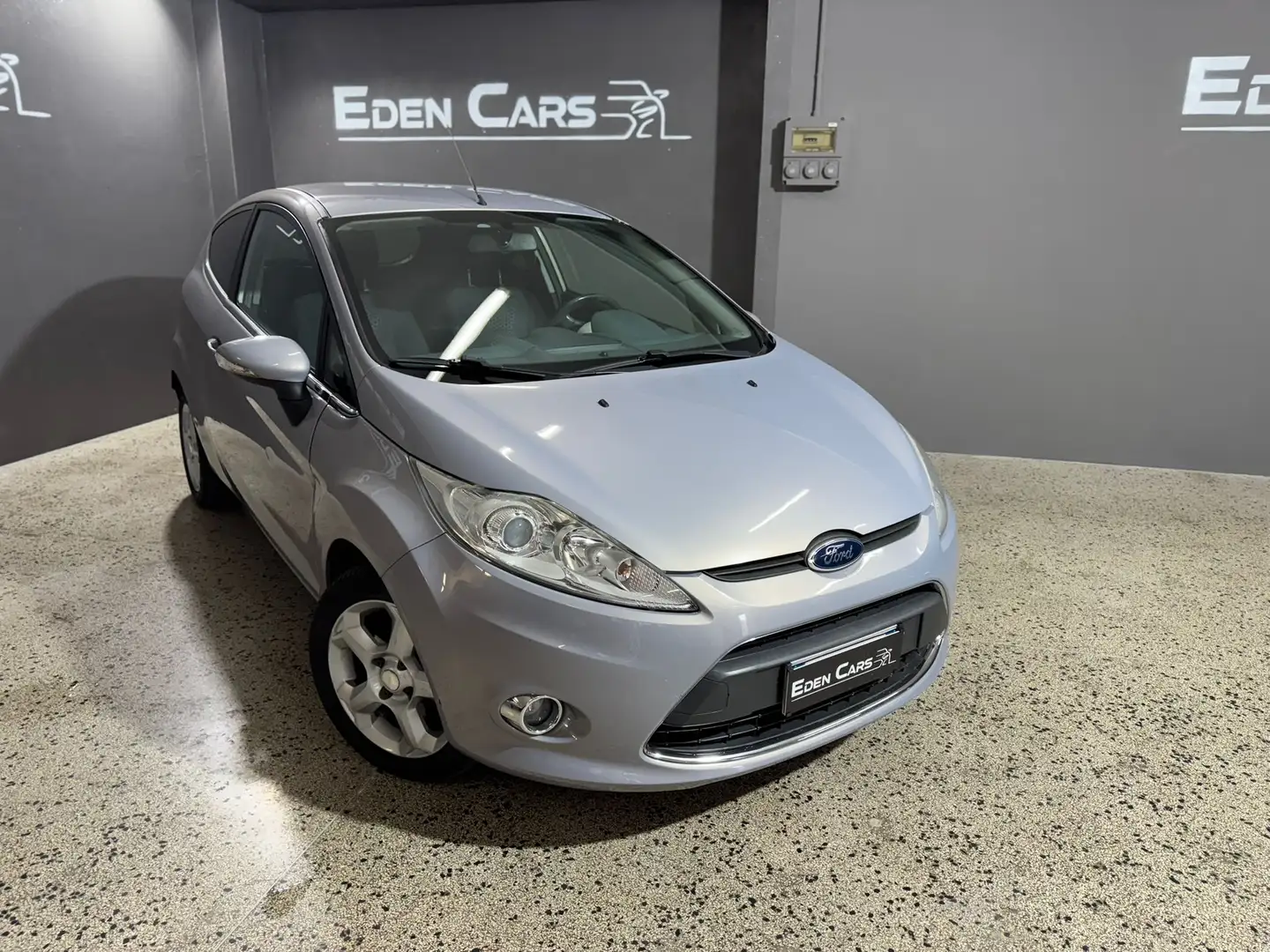 Ford Fiesta Fiesta VI 2011 3p 1.4 tdci Titanium c/esp E5 Lilla - 1