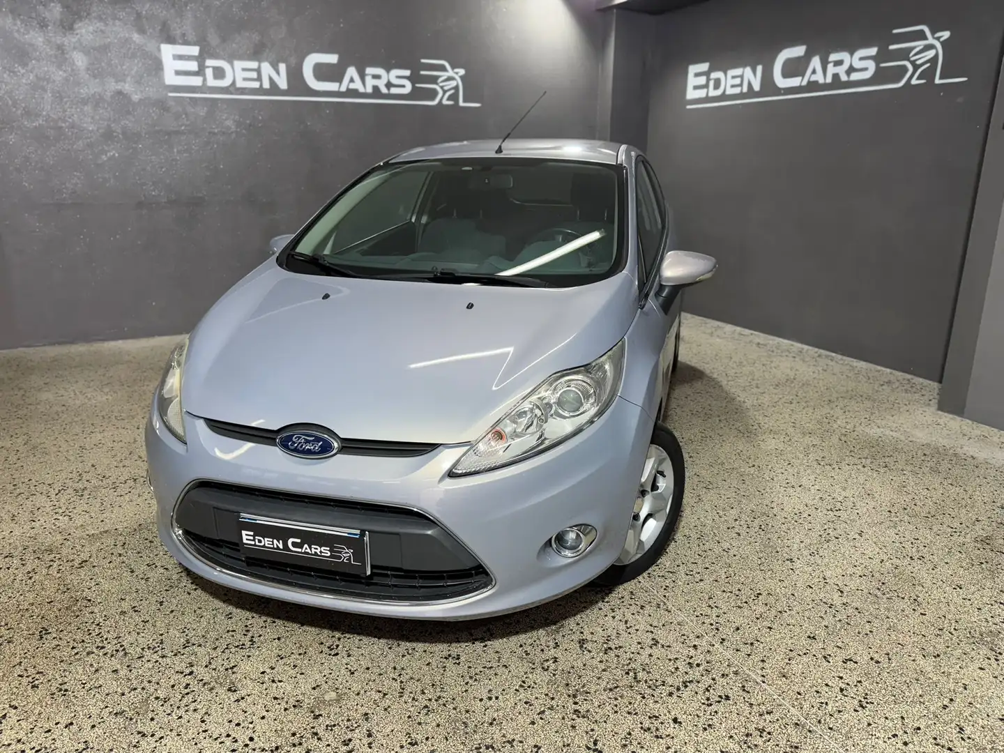 Ford Fiesta Fiesta VI 2011 3p 1.4 tdci Titanium c/esp E5 Lilla - 2