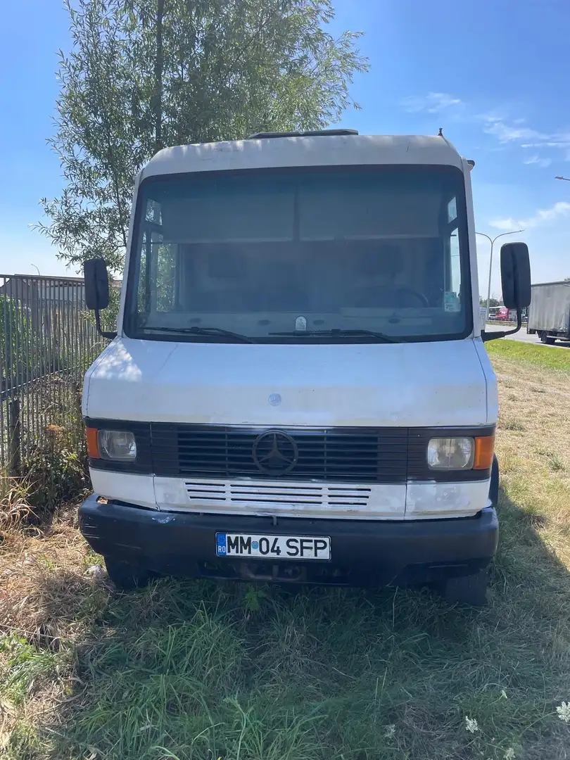 Mercedes-Benz Vario 711 Fehér - 1