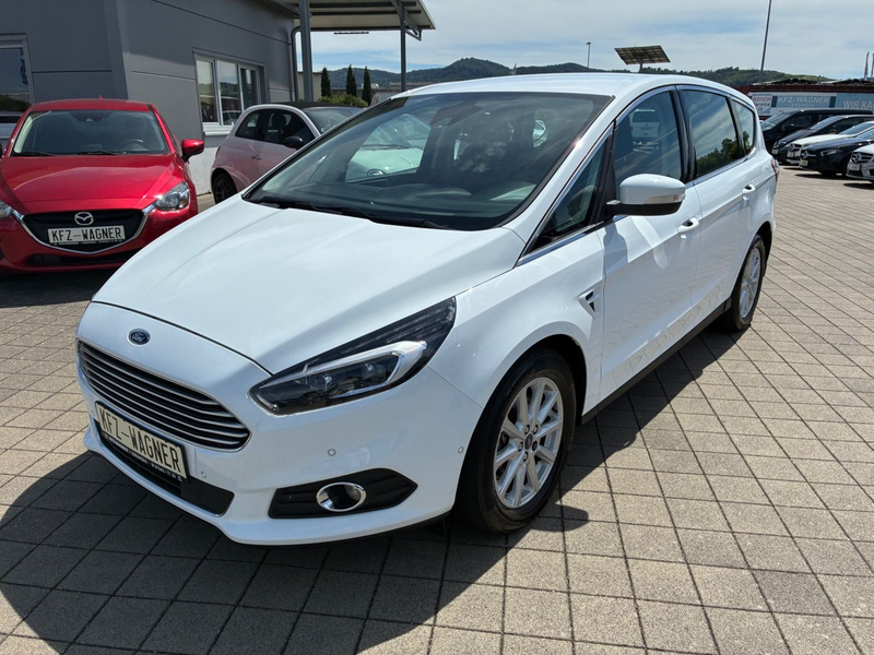 Ford S-Max 2.0 TDCi Titanium 7 Sitzer