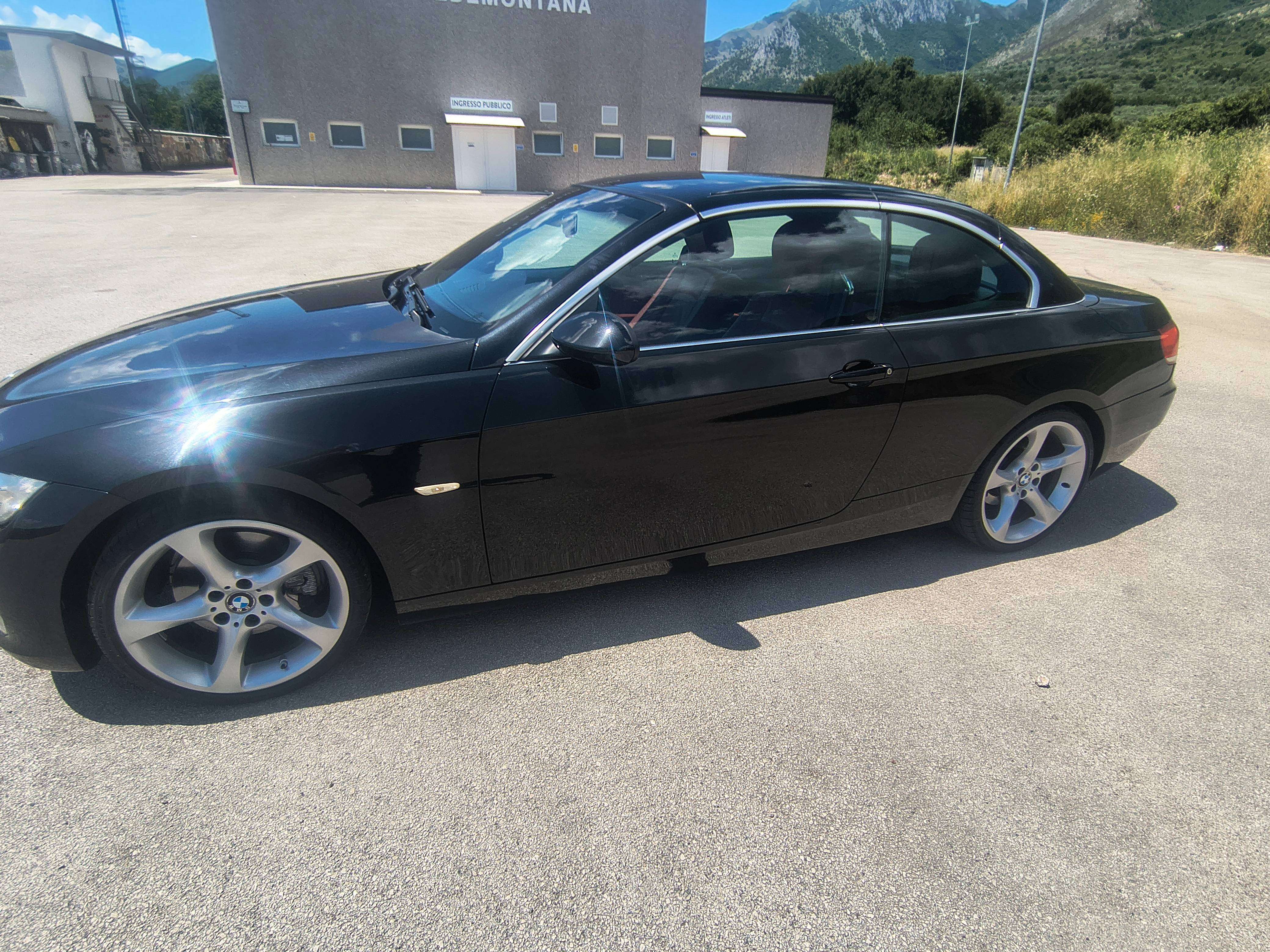 BMW 325