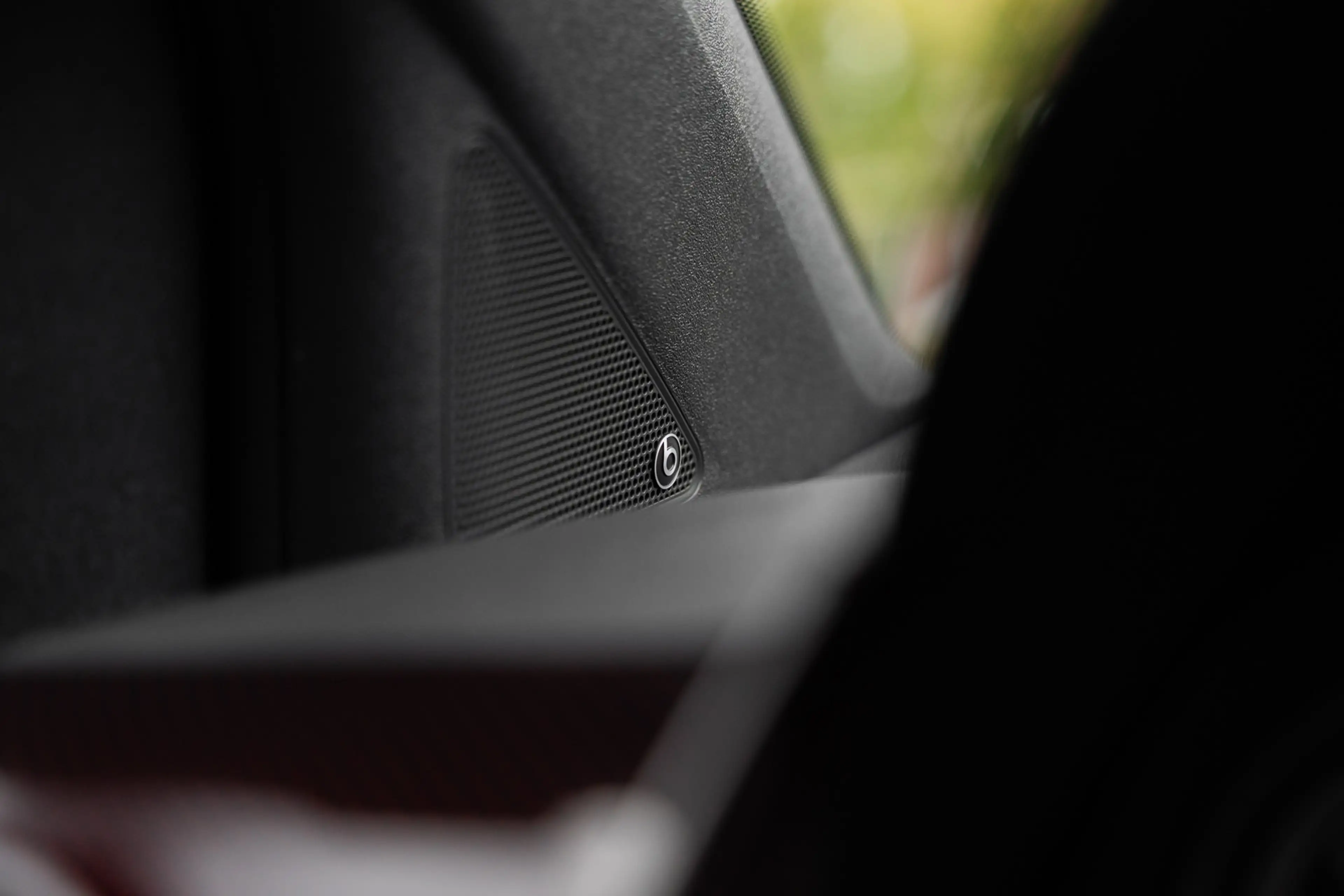 Volkswagen up! 1.0 TSI GTI — photo 23