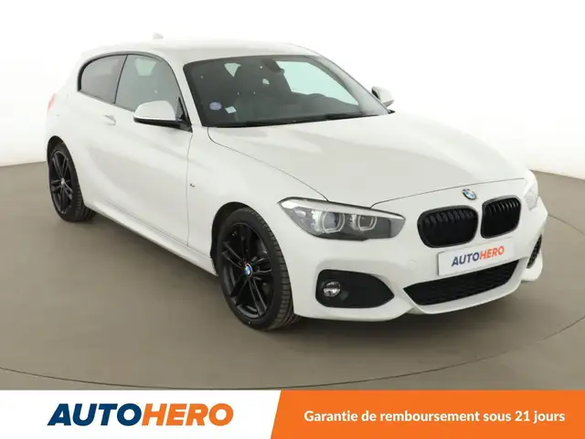 BMW 1 Series view 8