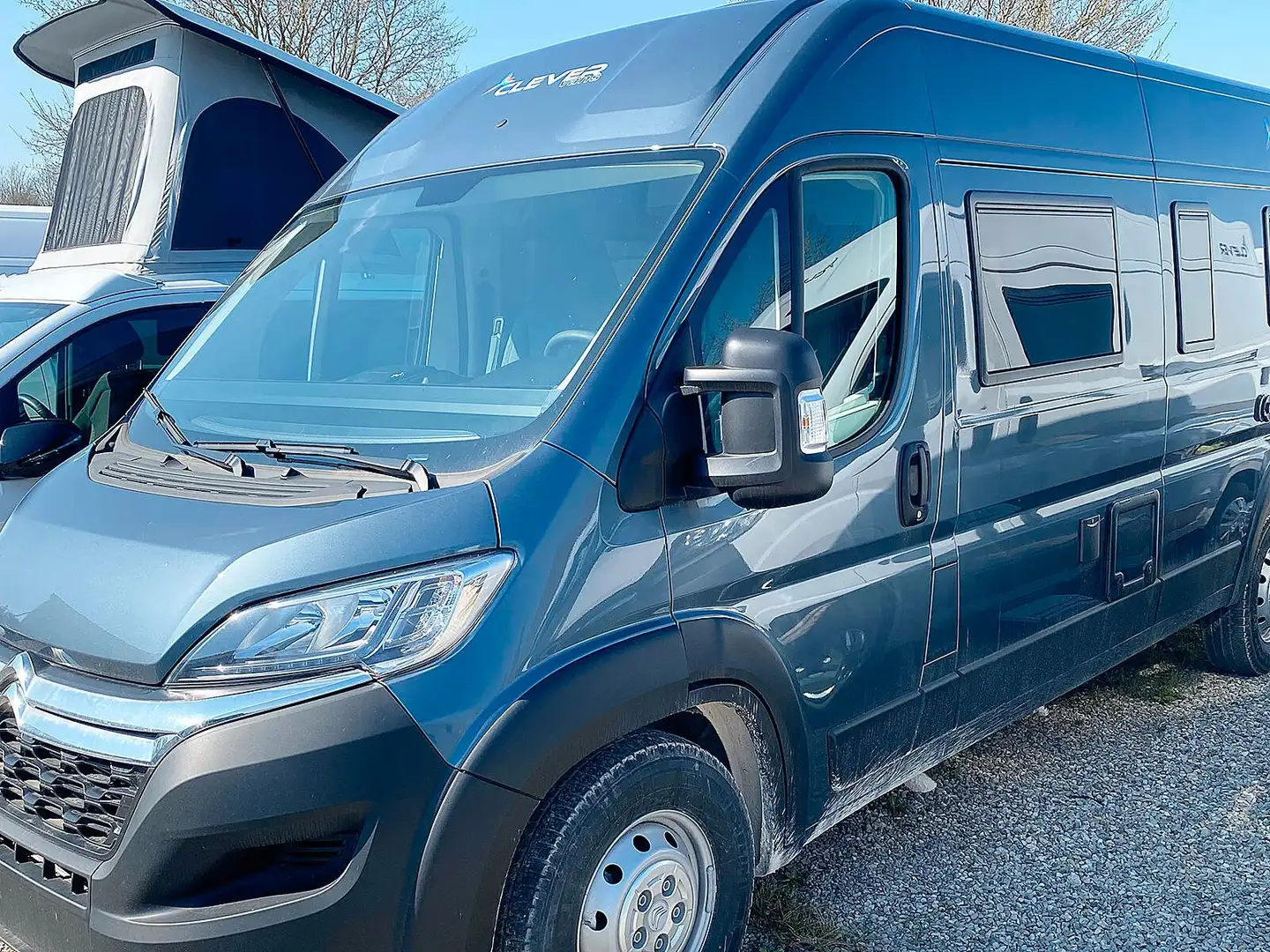 Clever Van Spirit Grau - 2