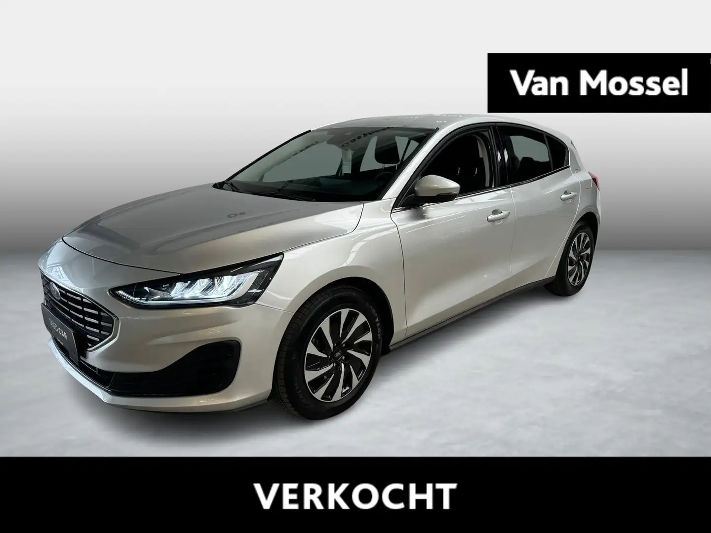 Ford Focus Titanium Silber - 1