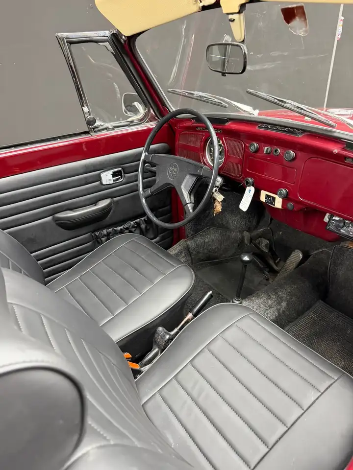 Volkswagen Maggiolino vetro piatto 1302, foto 11