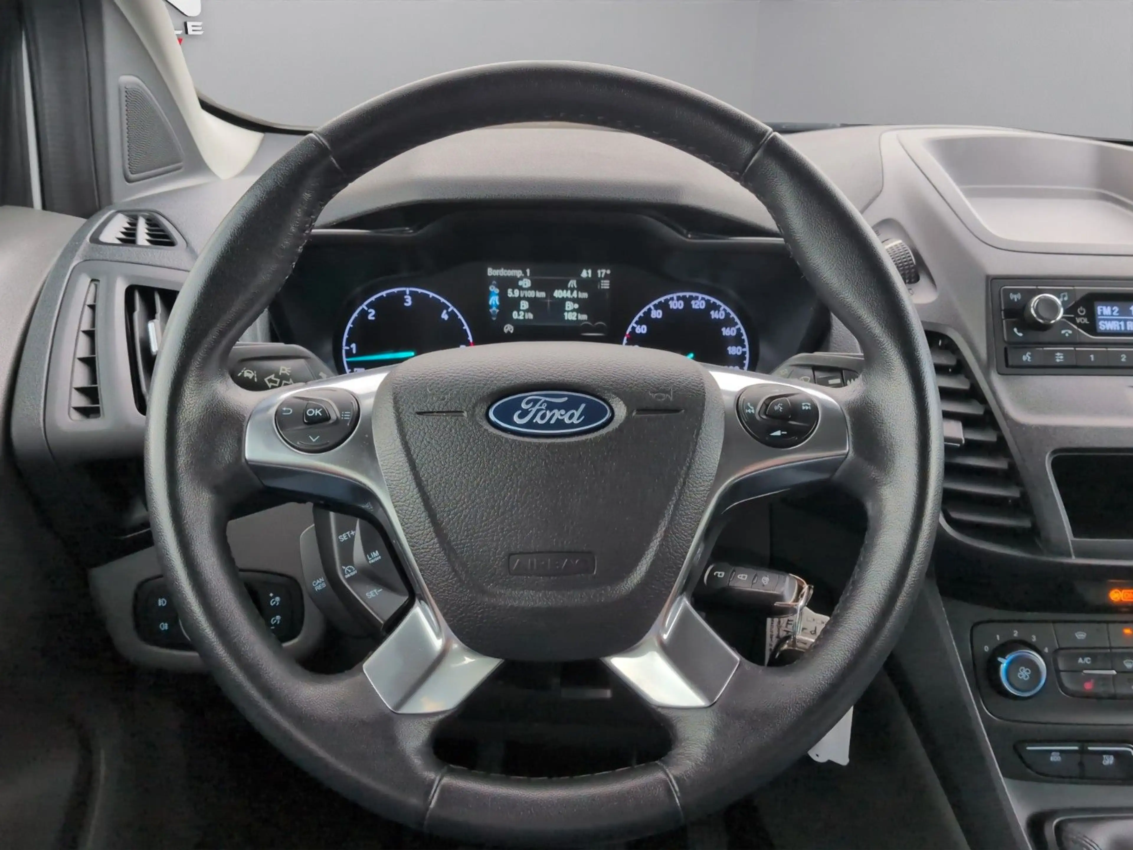 Ford Grand Tourneo 7Sitze*Spurhalt*Tempomat*Sitzheiz — photo 13