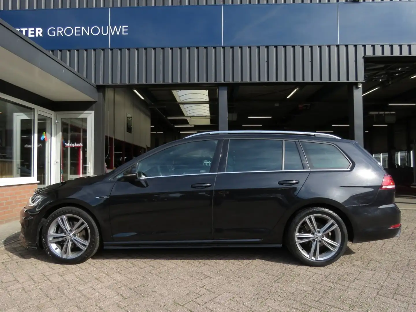 Volkswagen Golf Variant 1.5 TSI 150pk DSG-aut. R-Line / Led / Virtual / 17 Noir - 2