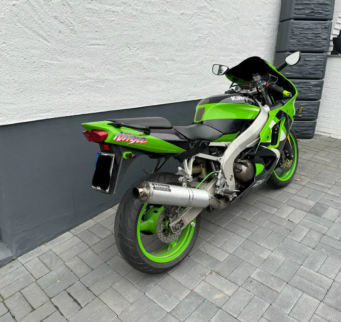 Kawasaki Ninja ZX-6R zelena - 2