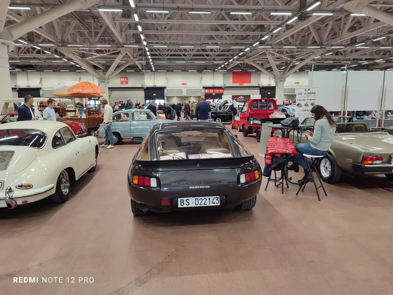 Porsche 928 4.7 S, foto 5