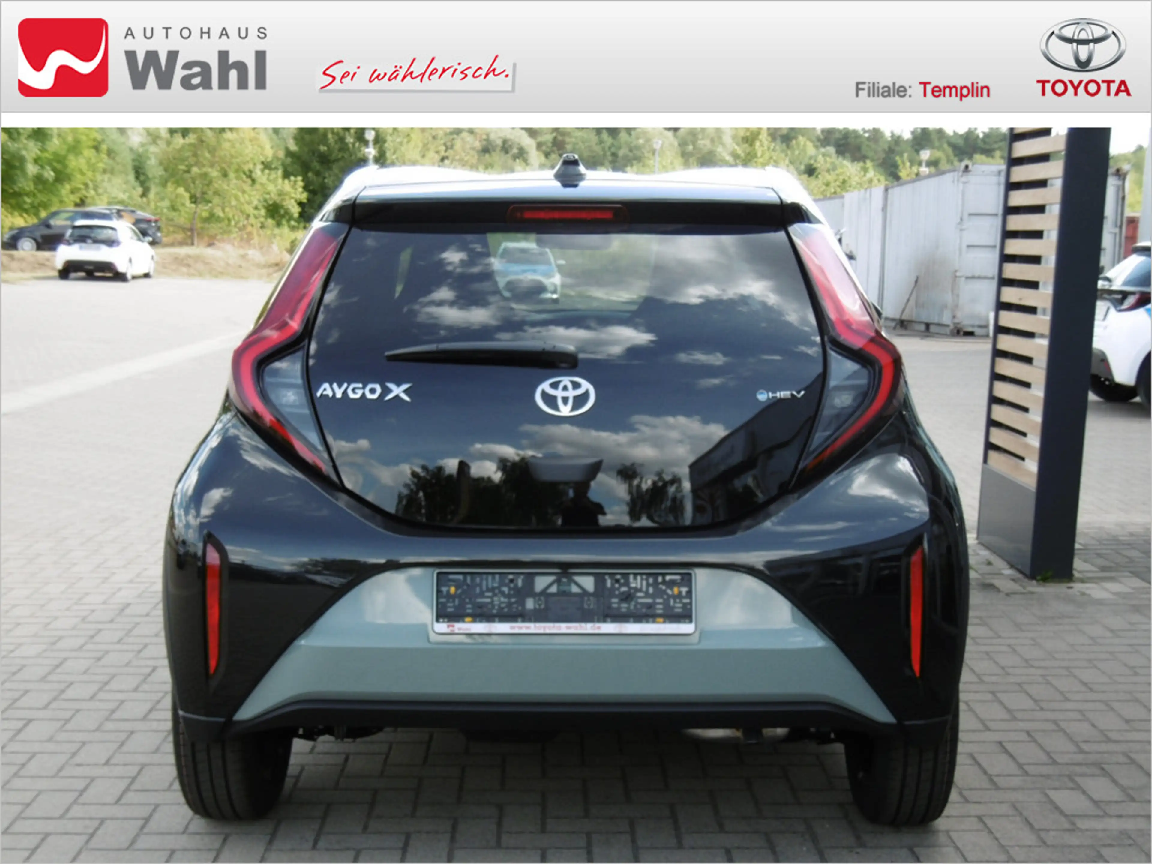 Toyota Aygo X 1.5 Hybrid Teamplayer — photo 4