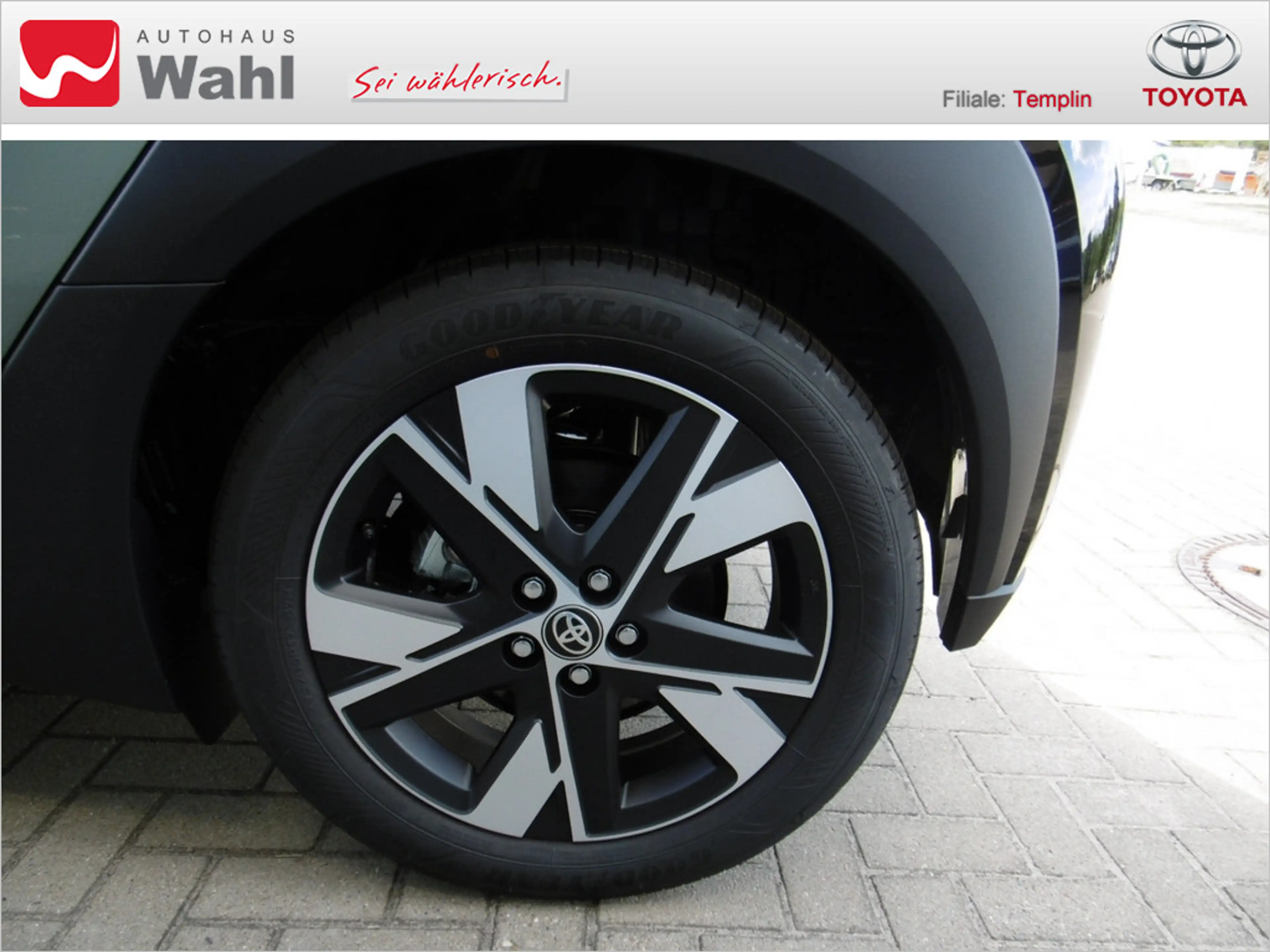 Toyota Aygo X 1.5 Hybrid Teamplayer — photo 12