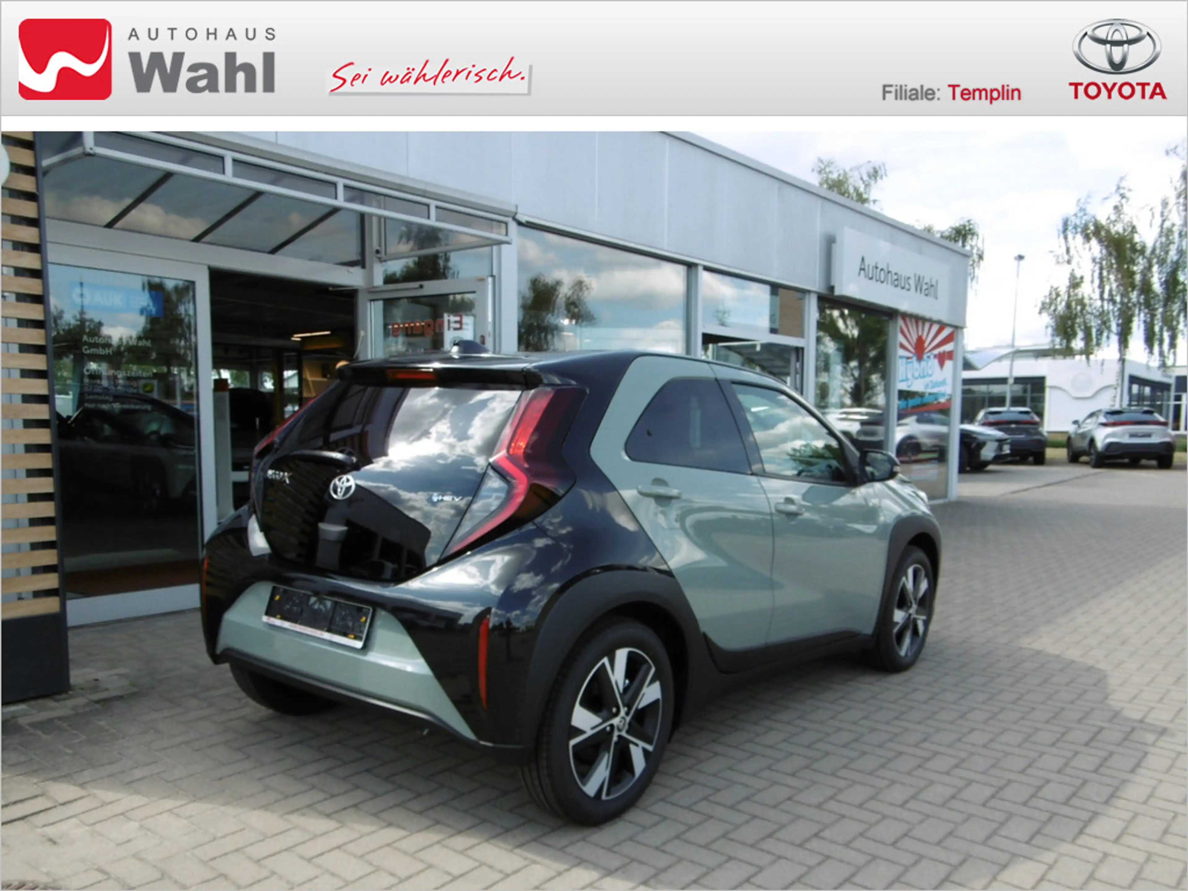 Toyota Aygo X 1.5 Hybrid Teamplayer — photo 13
