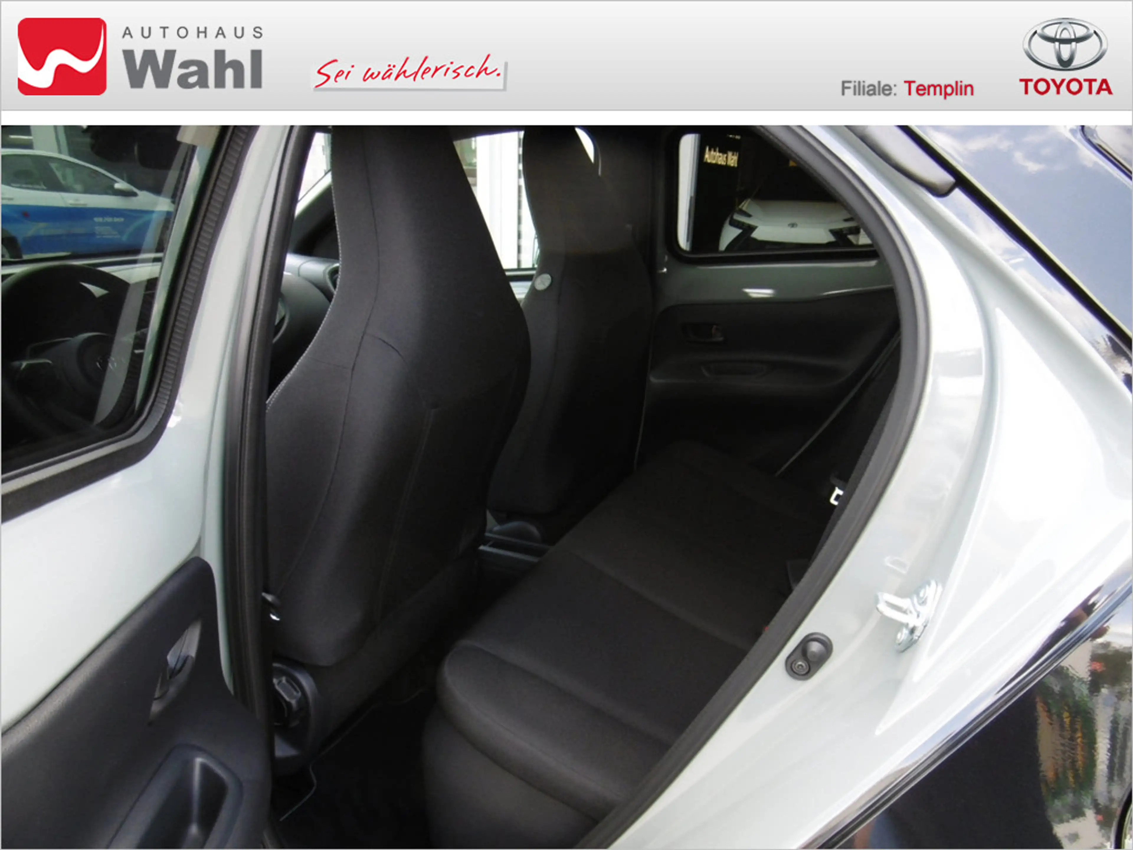Toyota Aygo X 1.5 Hybrid Teamplayer — photo 8