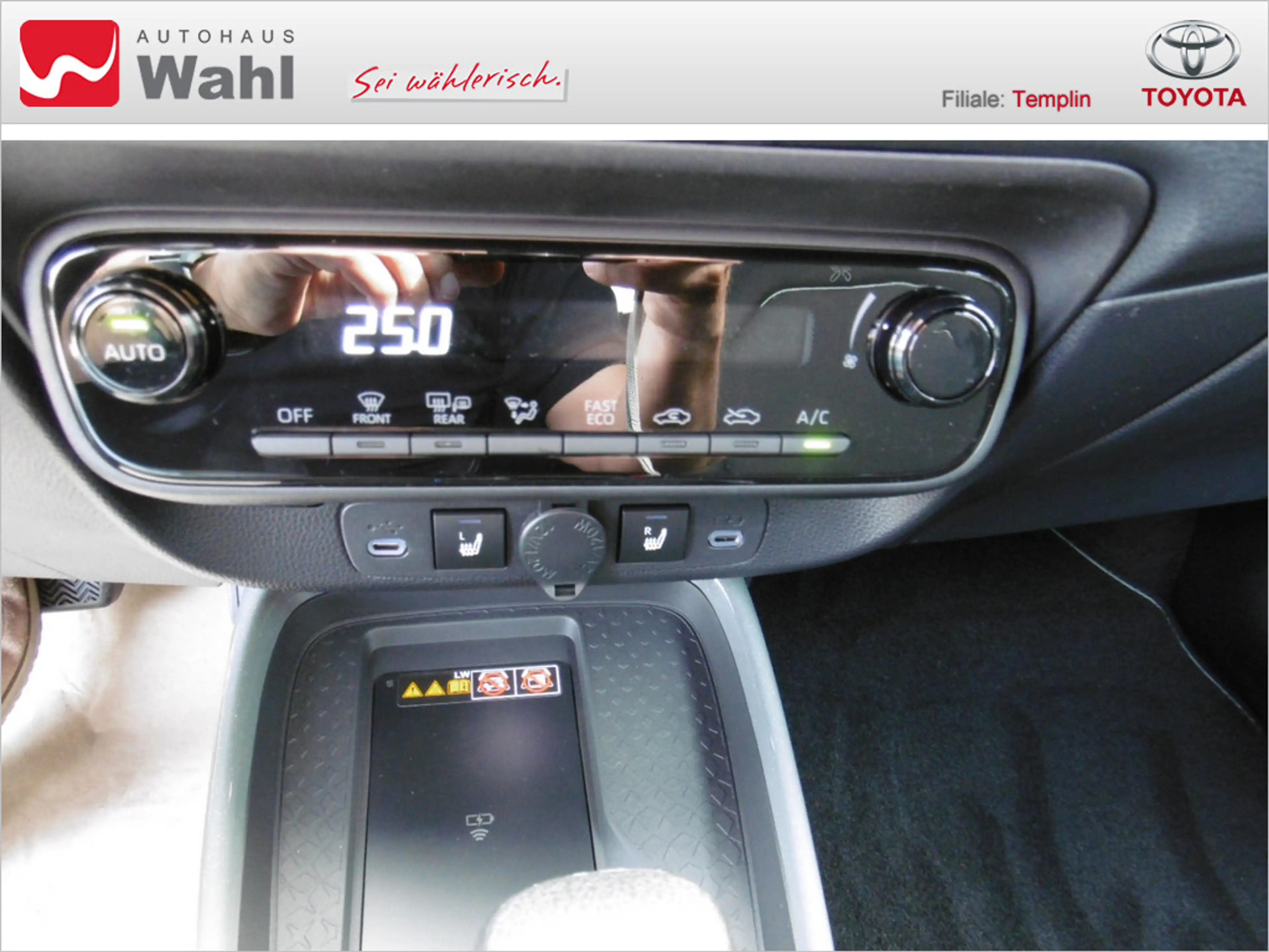 Toyota Aygo X 1.5 Hybrid Teamplayer — photo 10