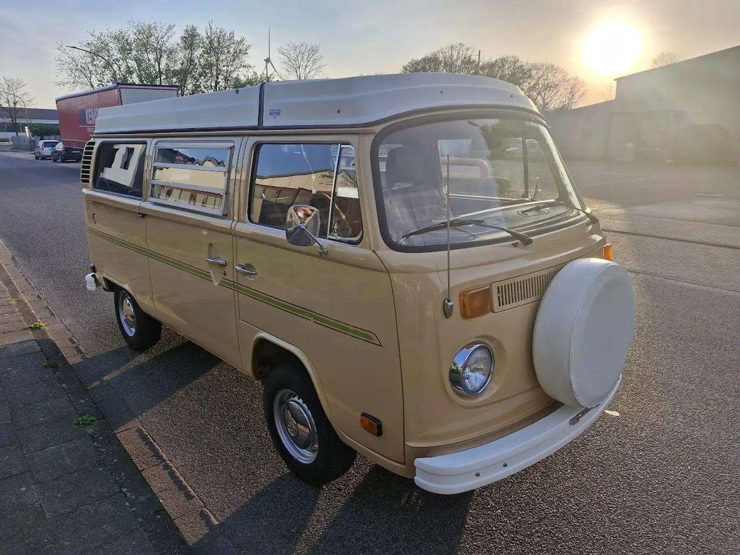 Volkswagen T2 Westfalia original Zustand Bej - 2