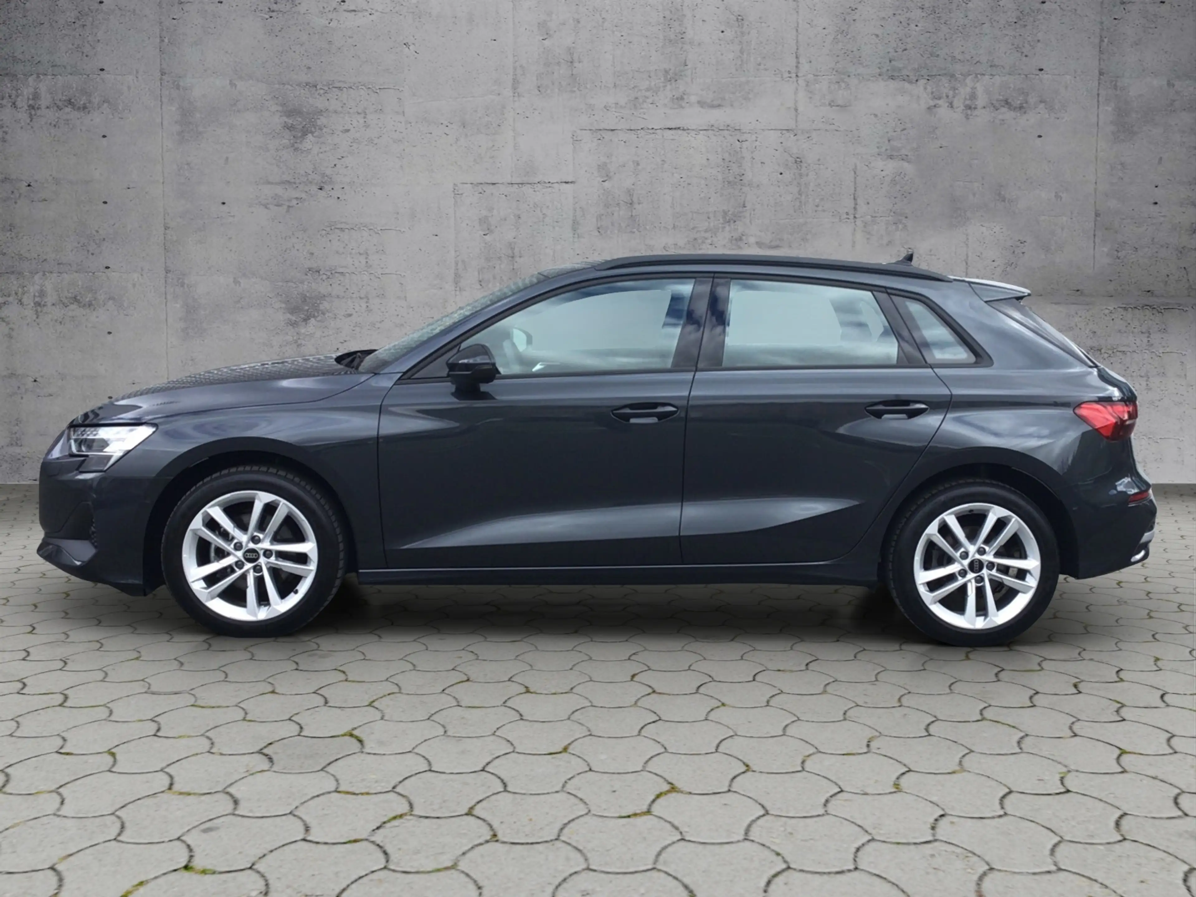 Audi A3 Sportback 35 TFSI S-tronic 5JG/NAV/LED/VC+ — photo 2
