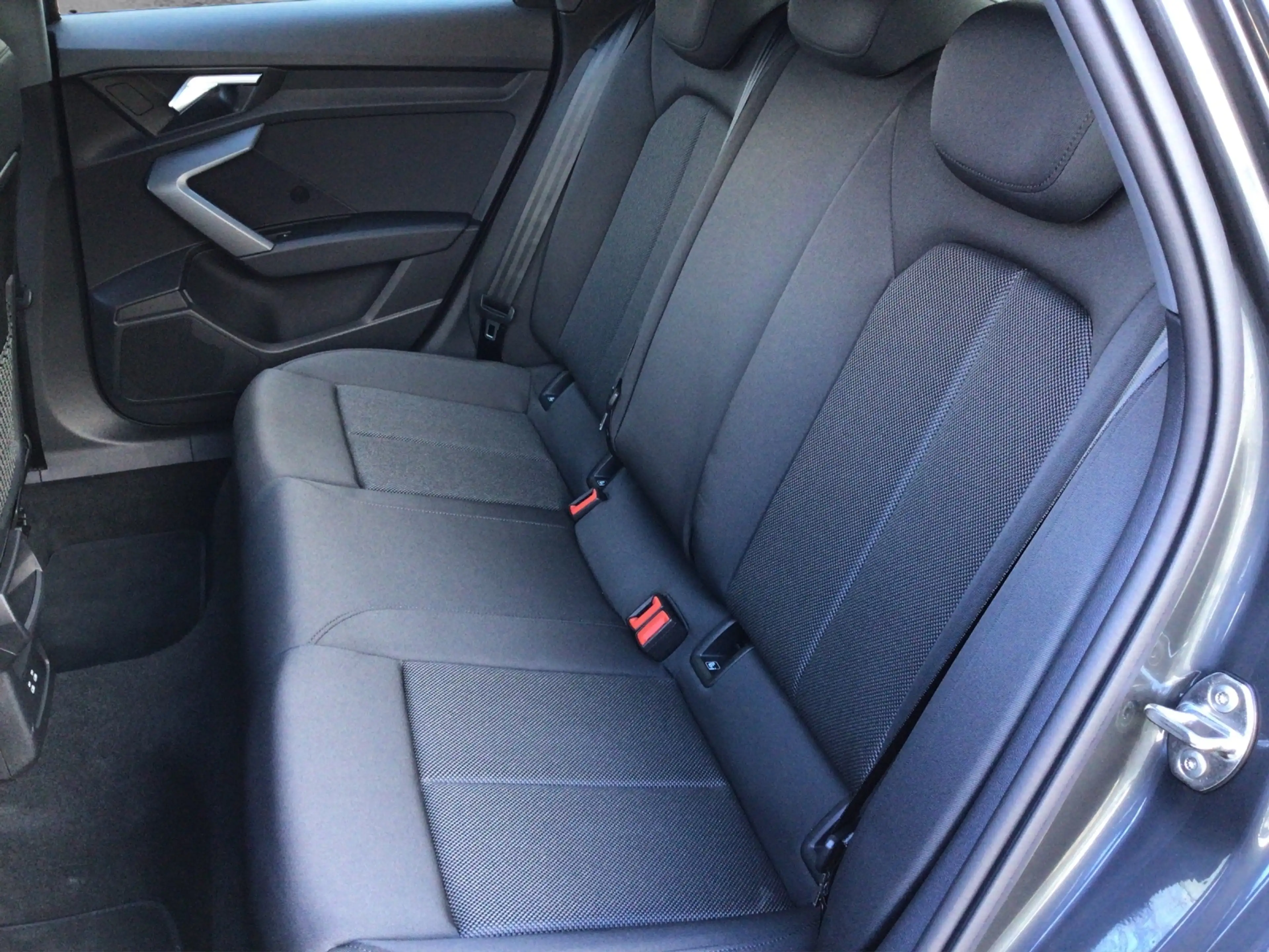 Audi A3 Sportback 35 TFSI S-tronic 5JG/NAV/LED/VC+ — photo 10