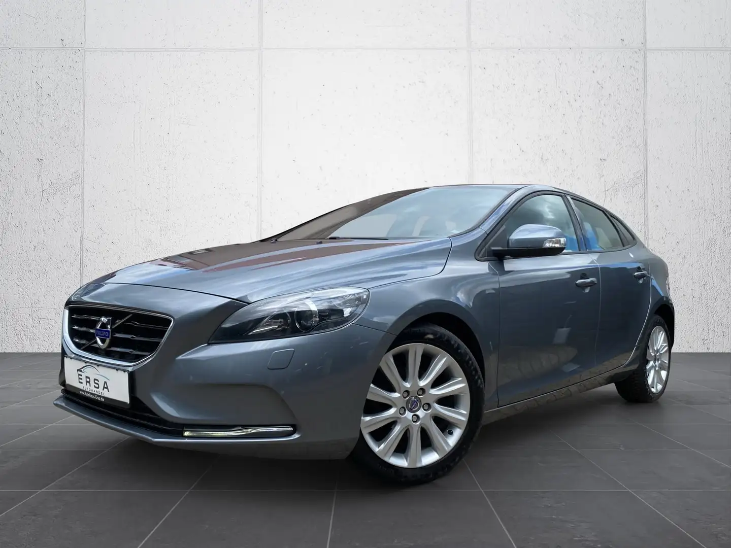 Volvo V40 You!*Sitzheizung*Keyless*Winterpaket* Grau - 1