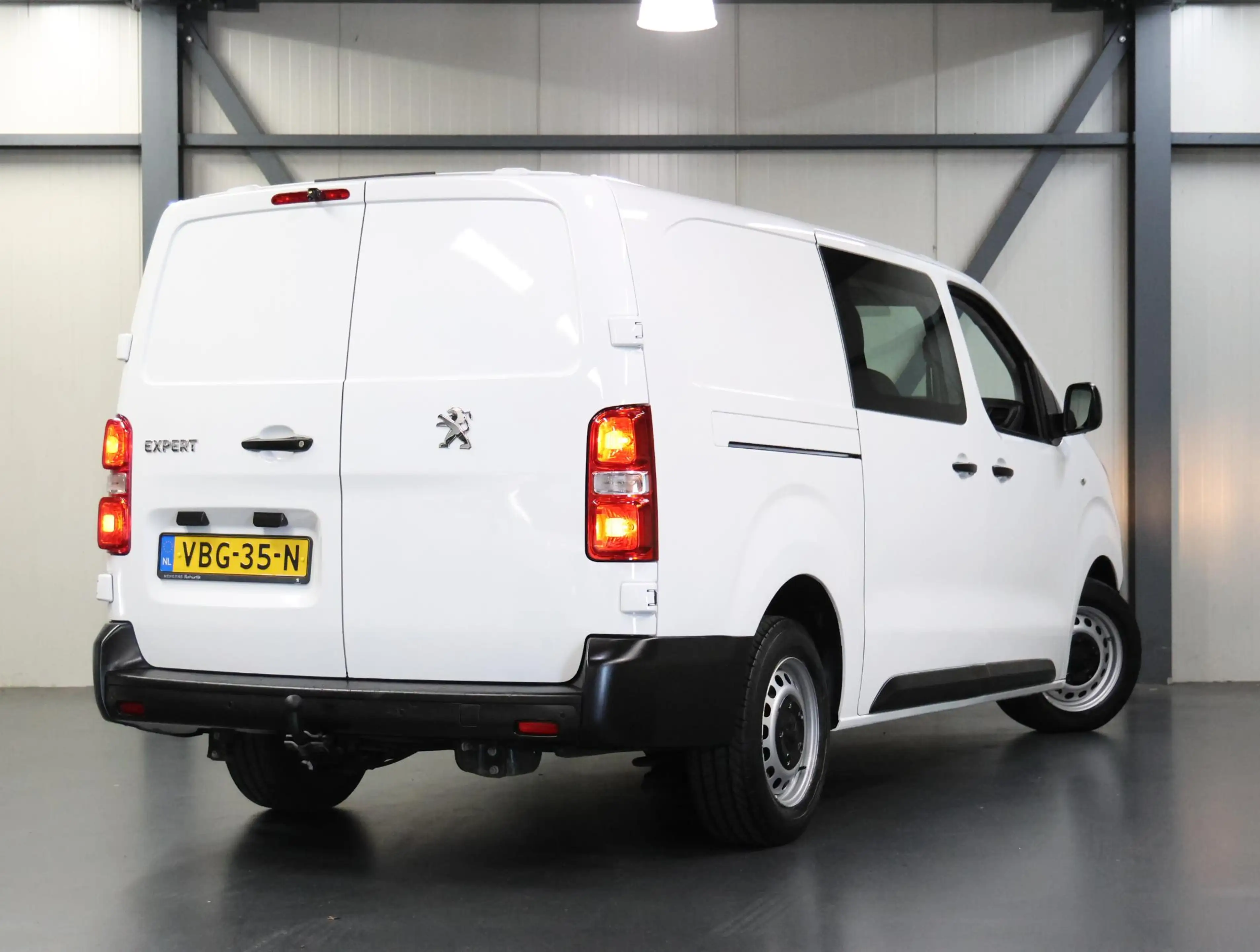 Peugeot Expert 2.0 BlueHDI 120PK Premium DC | 1ste Eigenaar | Air — photo 3