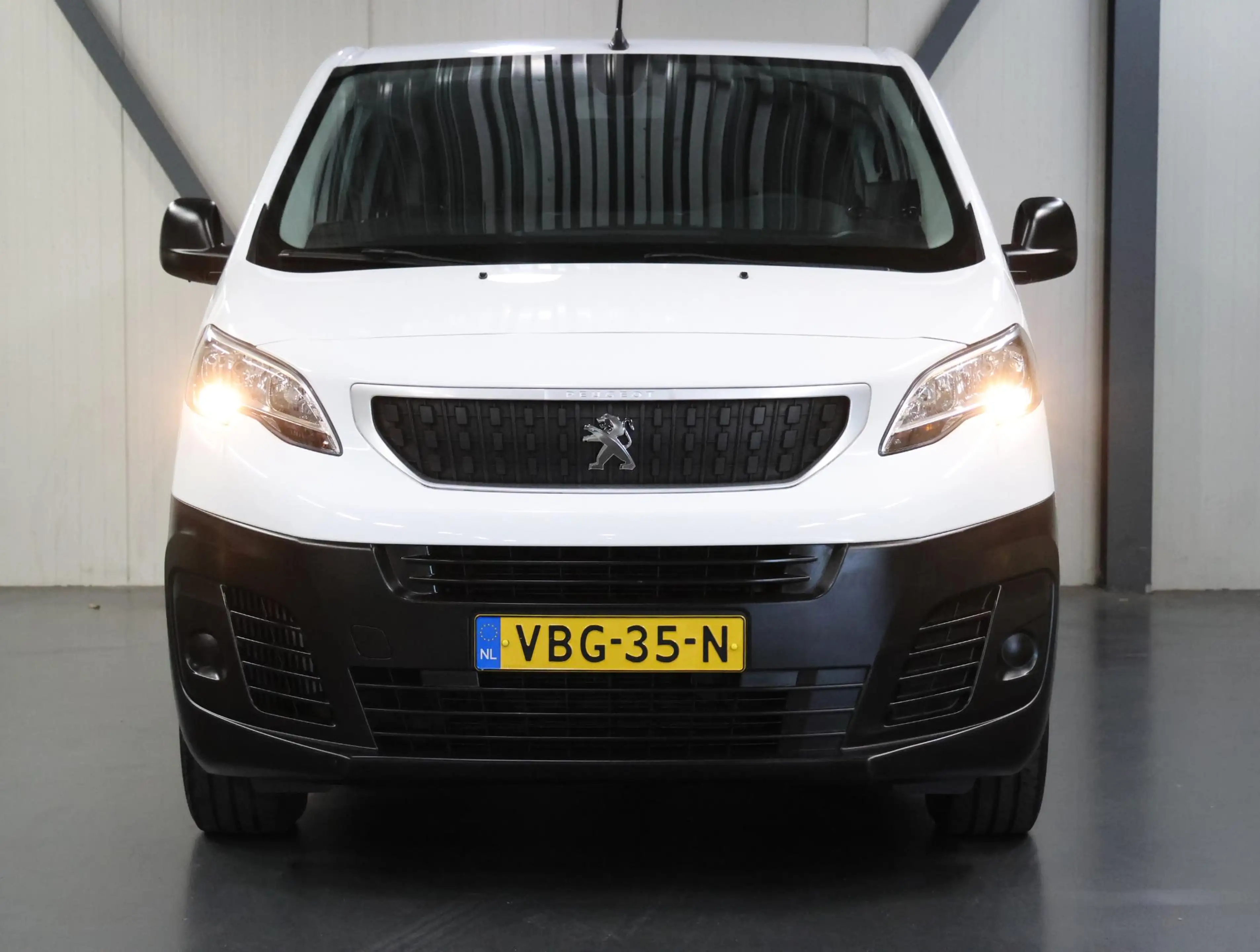 Peugeot Expert 2.0 BlueHDI 120PK Premium DC | 1ste Eigenaar | Air — photo 5
