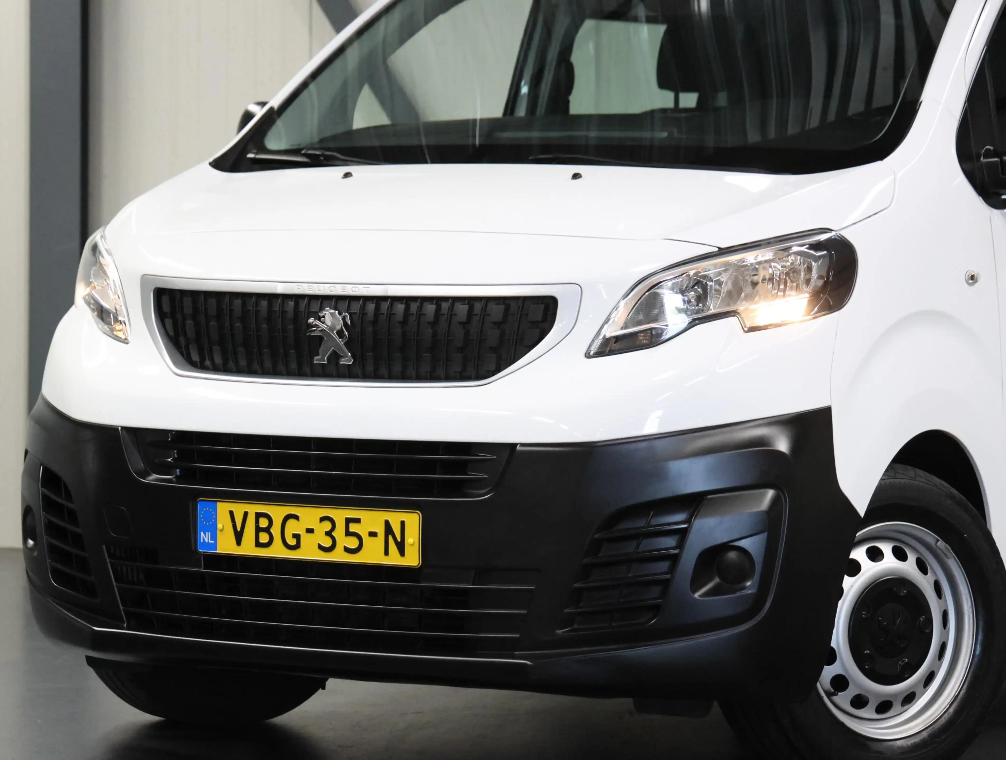 Peugeot Expert 2.0 BlueHDI 120PK Premium DC | 1ste Eigenaar | Air — photo 6