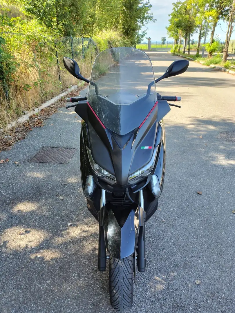 Yamaha X-Max 250 Nero - 2
