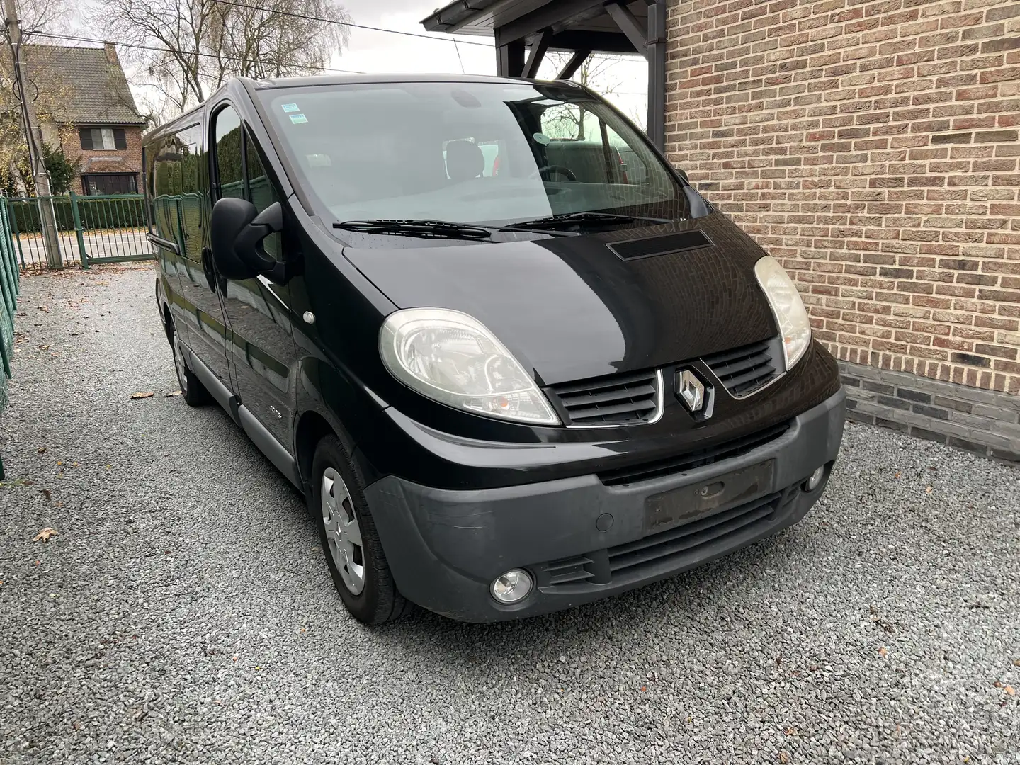 Renault Trafic Trafic 2.0 dCi 115 FAP L2H1 Komfort Noir - 1