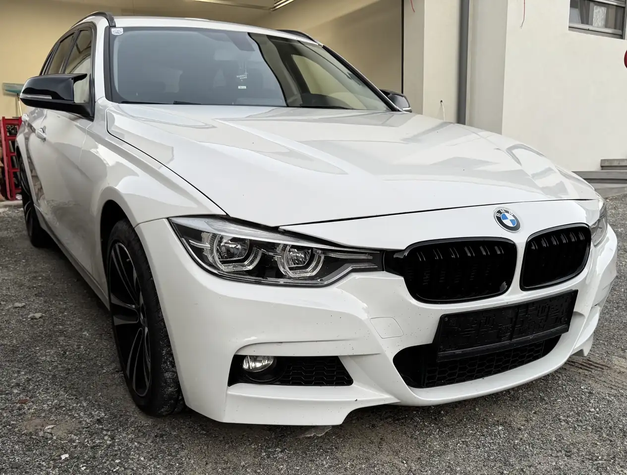 BMW 320