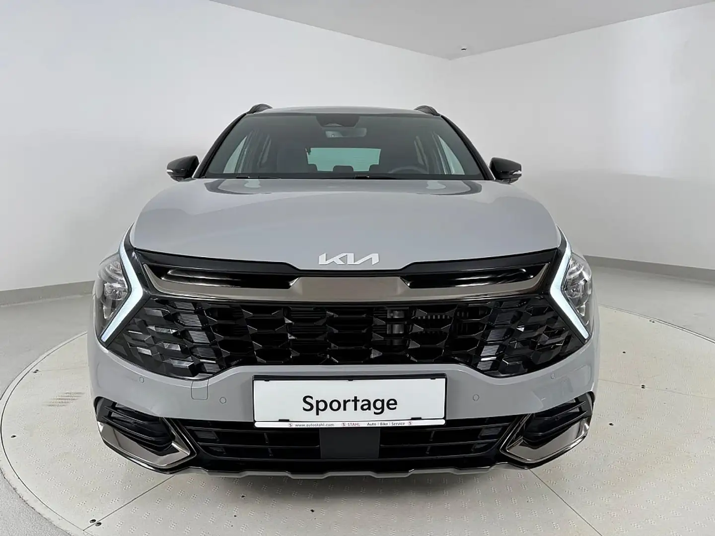 Kia Sportage 1,6 TGDI 48V Anniversary DCT siva - 2