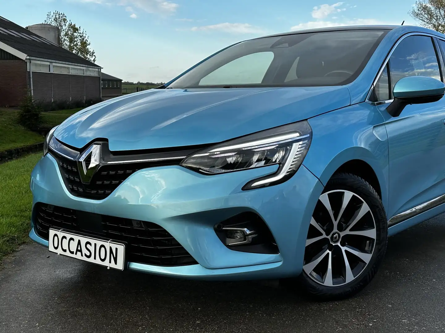 Renault Clio 1.0 TCe Intens | NAVIGATIE | KEYLESS ENTRY & START Blauw - 2