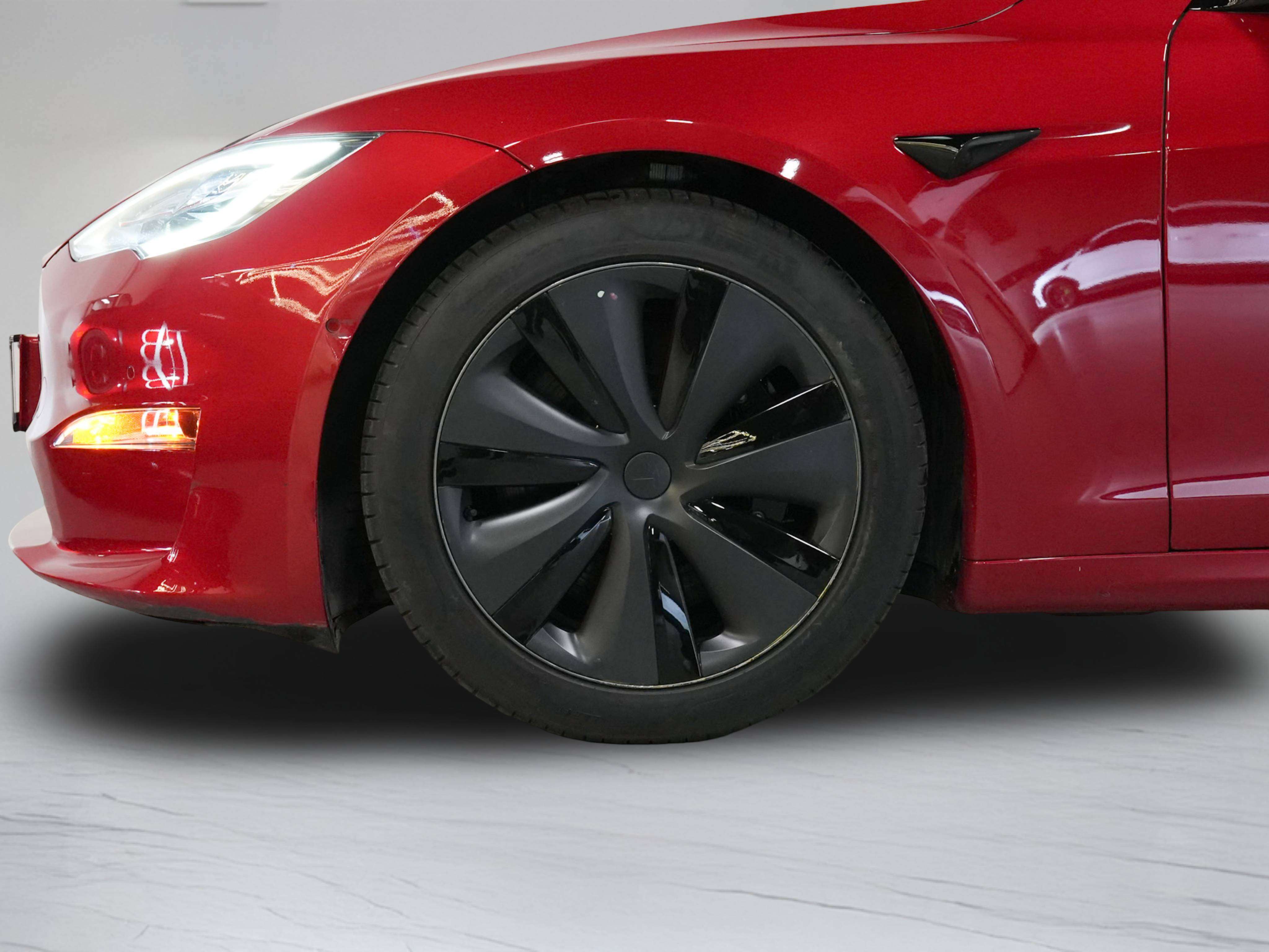 used 2021 Tesla Model S car, priced at $84,900