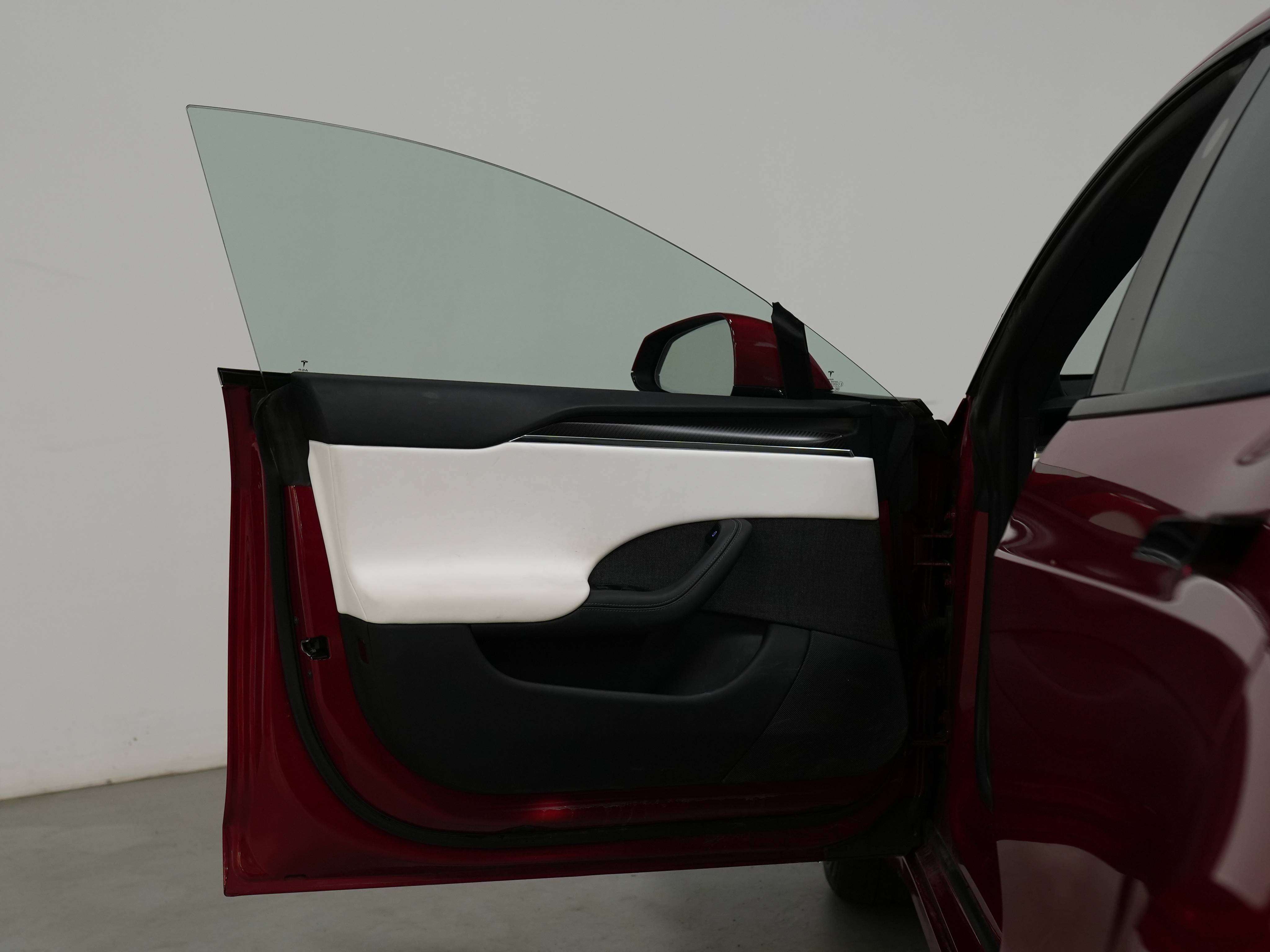 used 2021 Tesla Model S car, priced at $84,900