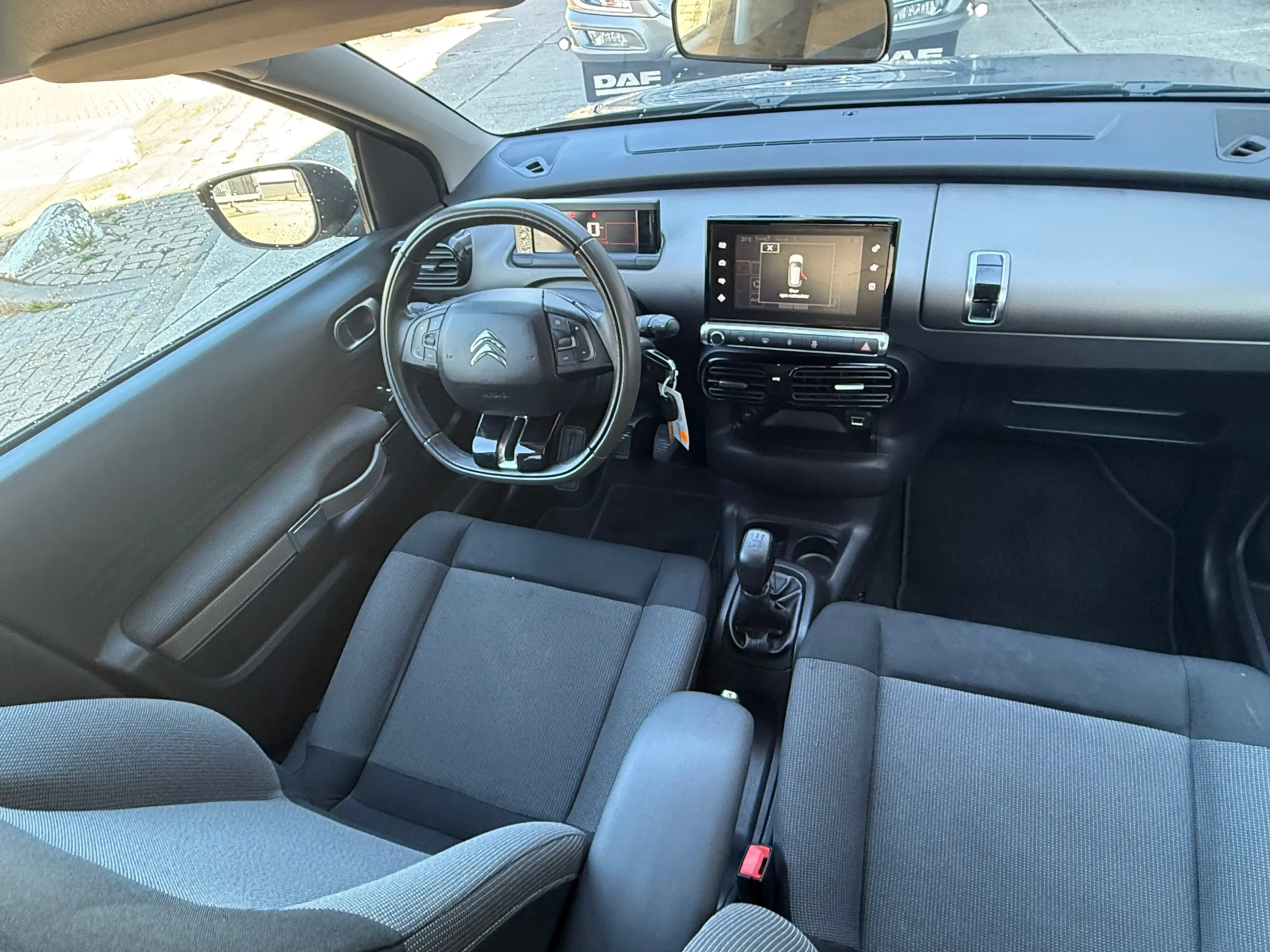 Citroen C4 Cactus 1.2 PureTech Shine Camera Clima NAVI Volledig onde — photo 11