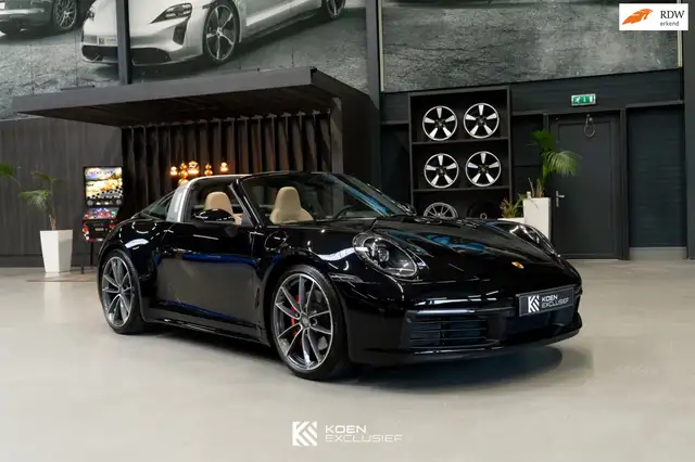 Porsche 930 992 3.0 Targa 4S (2020,NL) 15.980km, lift, 18-weg,