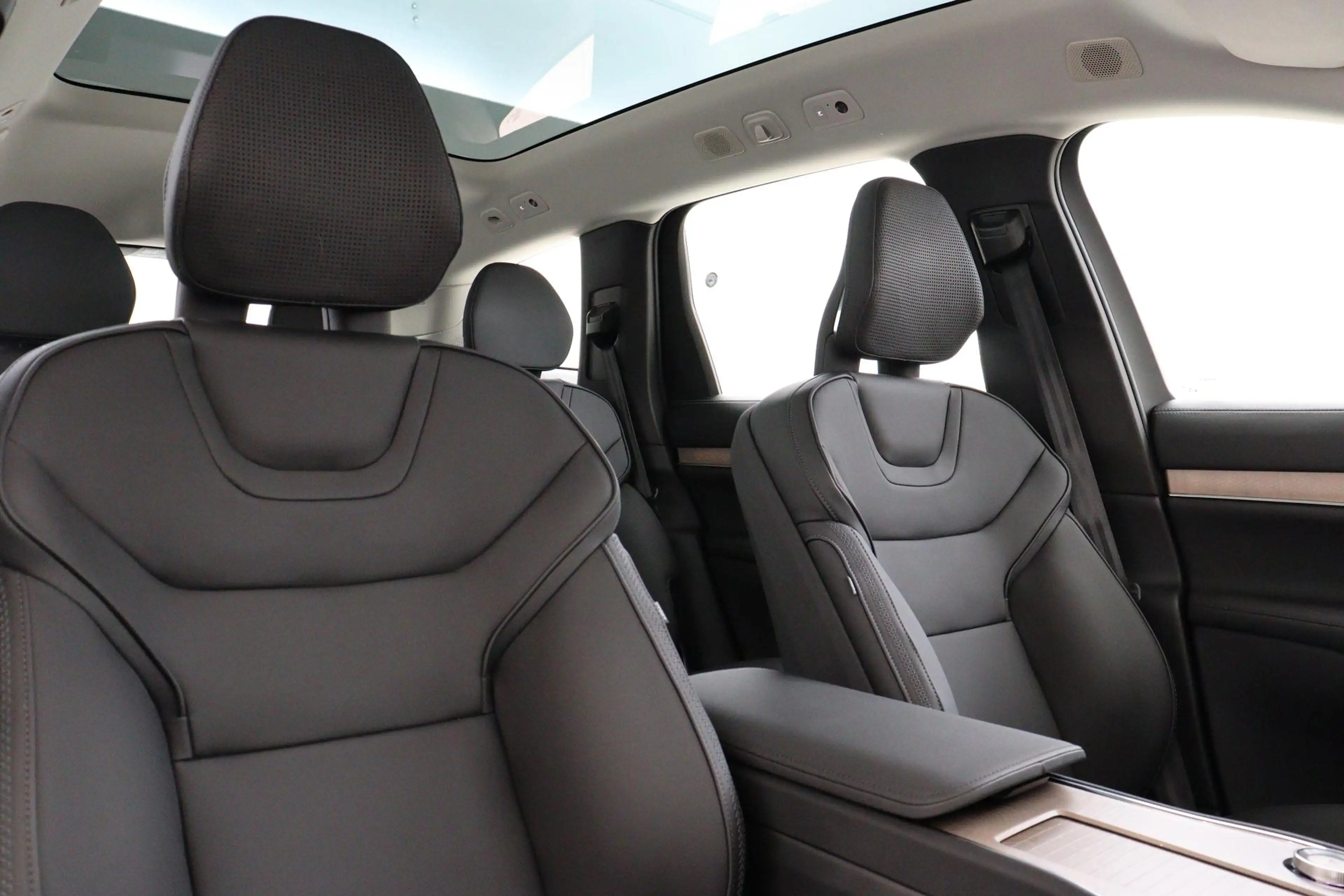Volvo EX90 TWIN MOTOR PERFORMANCE ULTRA 7P. 111 kWh *VOL!* -P — photo 12