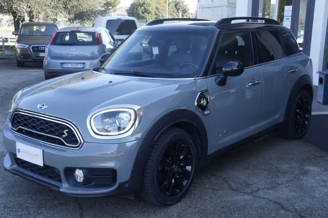 MINI Cooper SE Countryman 1.5 Cooper SE Hype all4 auto 136 CV
