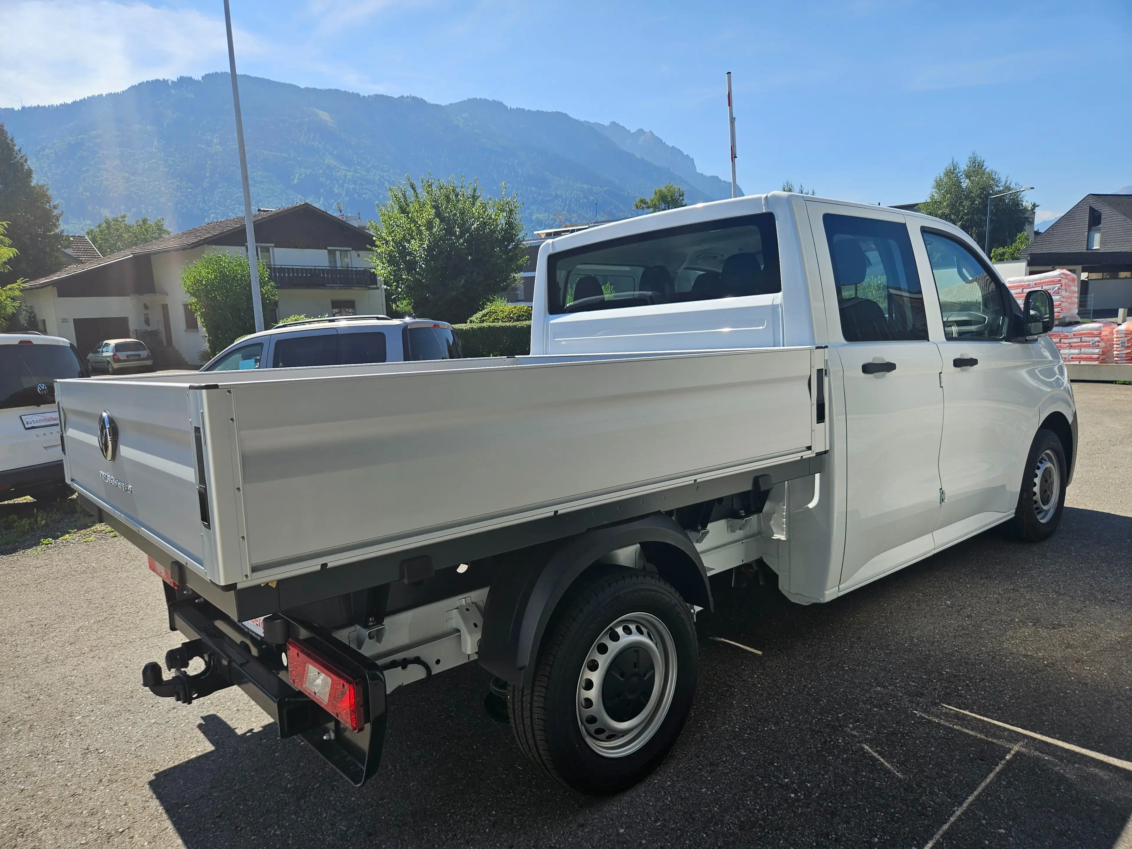Volkswagen Transporter 2.0 TDI 150PS Doka-Pritsche — photo 4