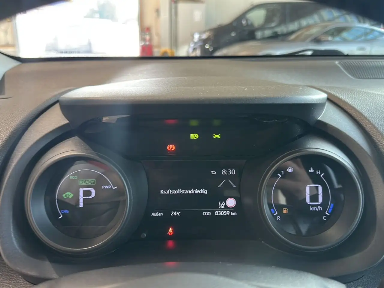Toyota Yaris Hybrid Club Sportpaket Bluetooth Navi LED, миниатюра 17