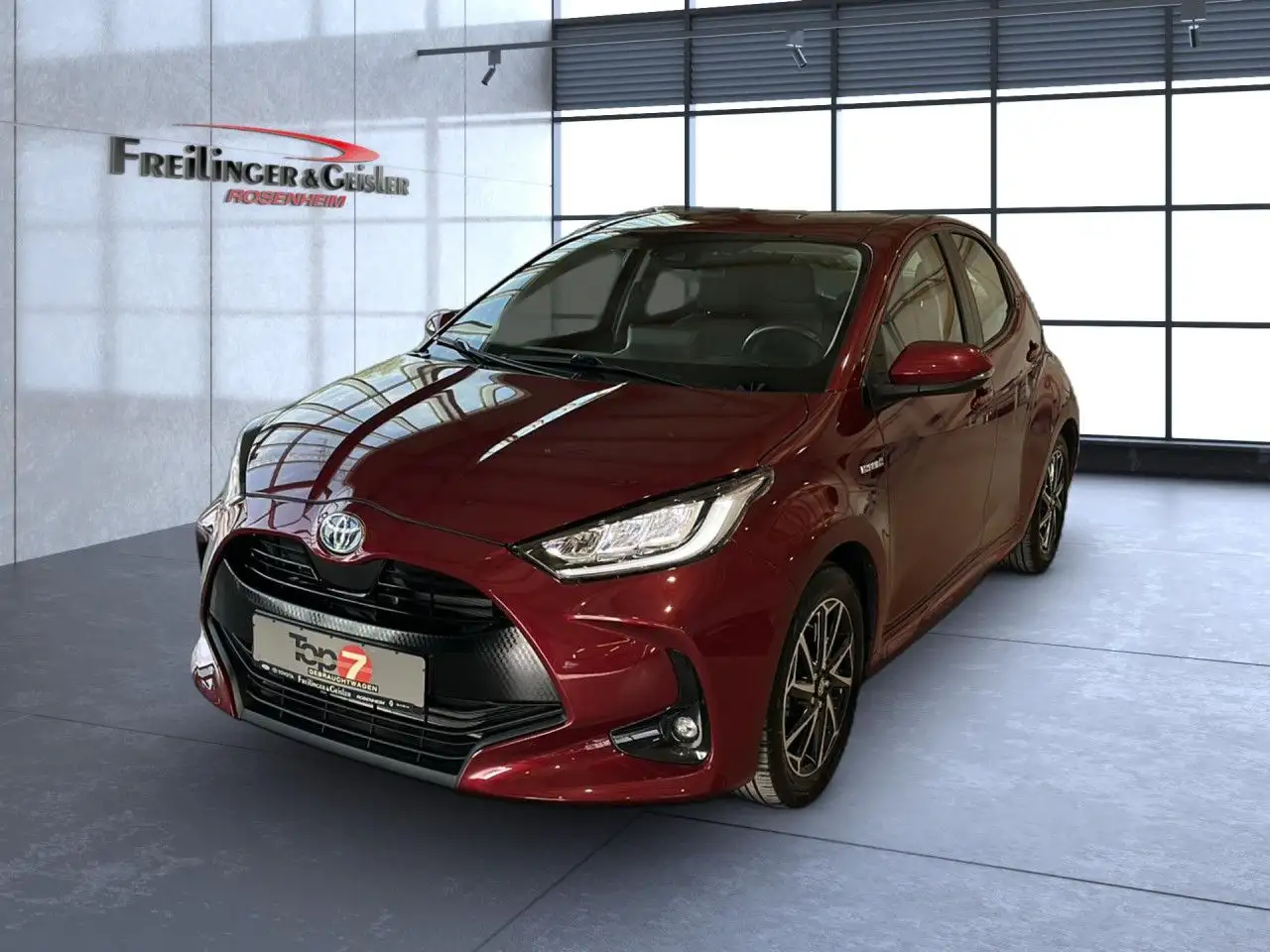 Toyota Yaris Hybrid Club Sportpaket Bluetooth Navi LED, миниатюра 3