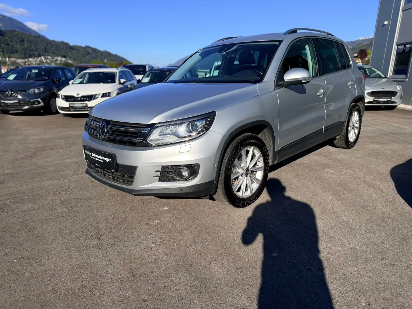 Volkswagen Tiguan Sport | 4 Motion | Pano | wenig KM | Grau - 1