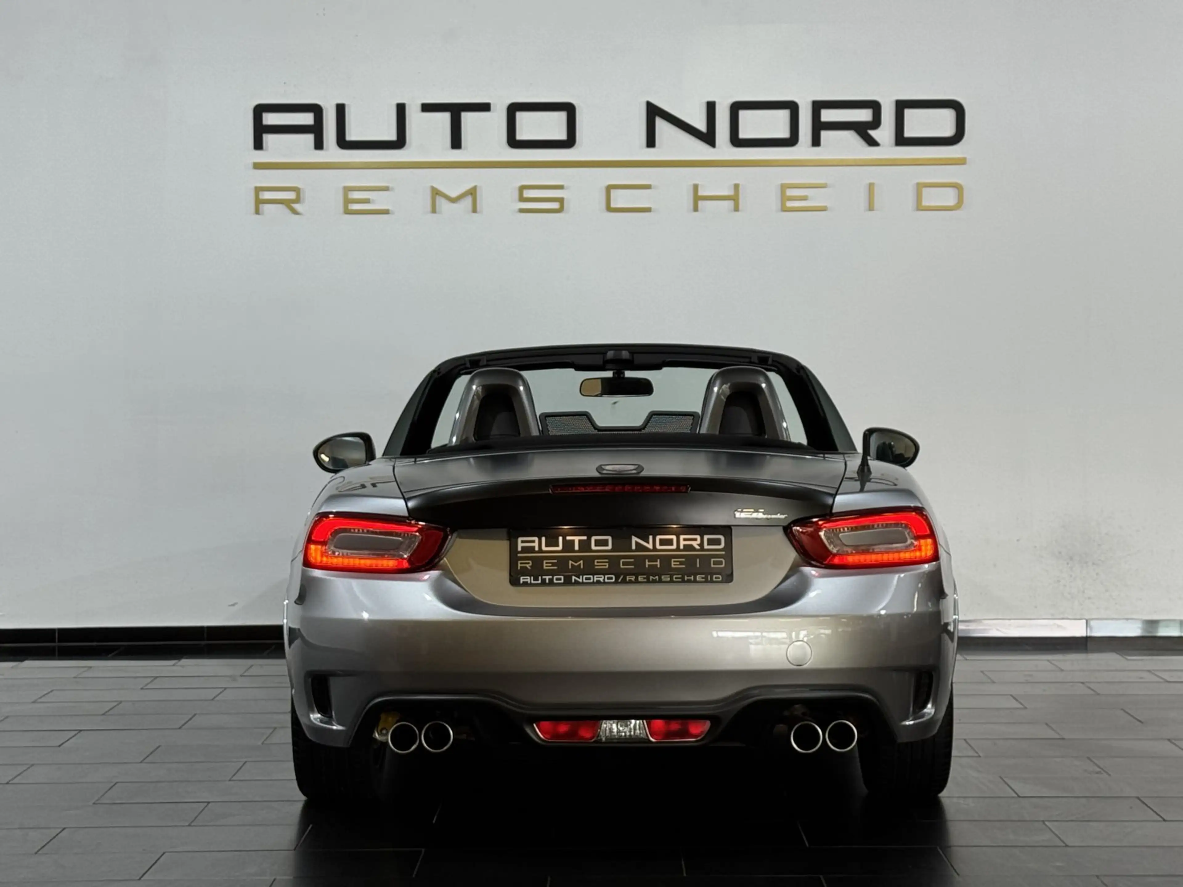 Abarth 124 Spider Multi Air *Monza*BOSE*Brembo*Leder* — photo 9