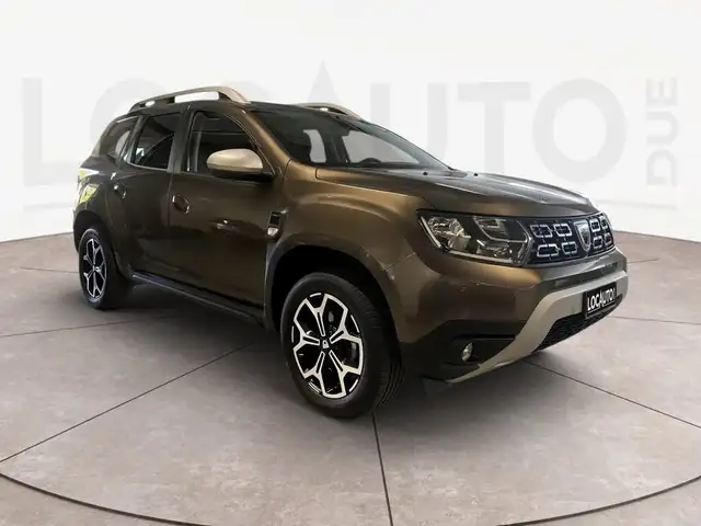 Dacia Duster view 3