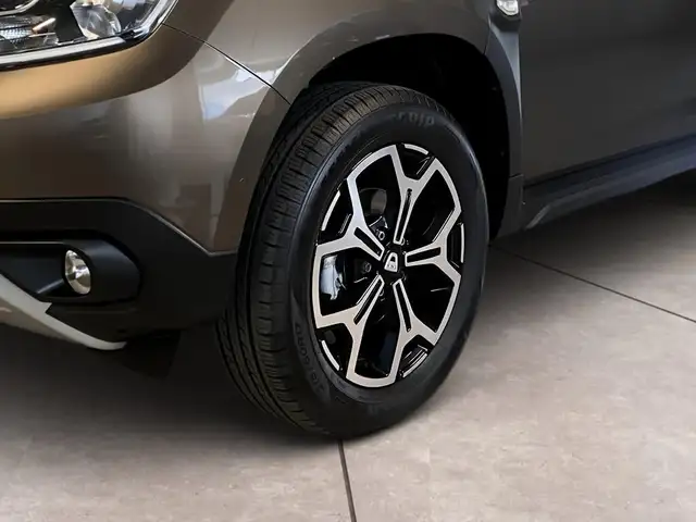 Dacia Duster view 15