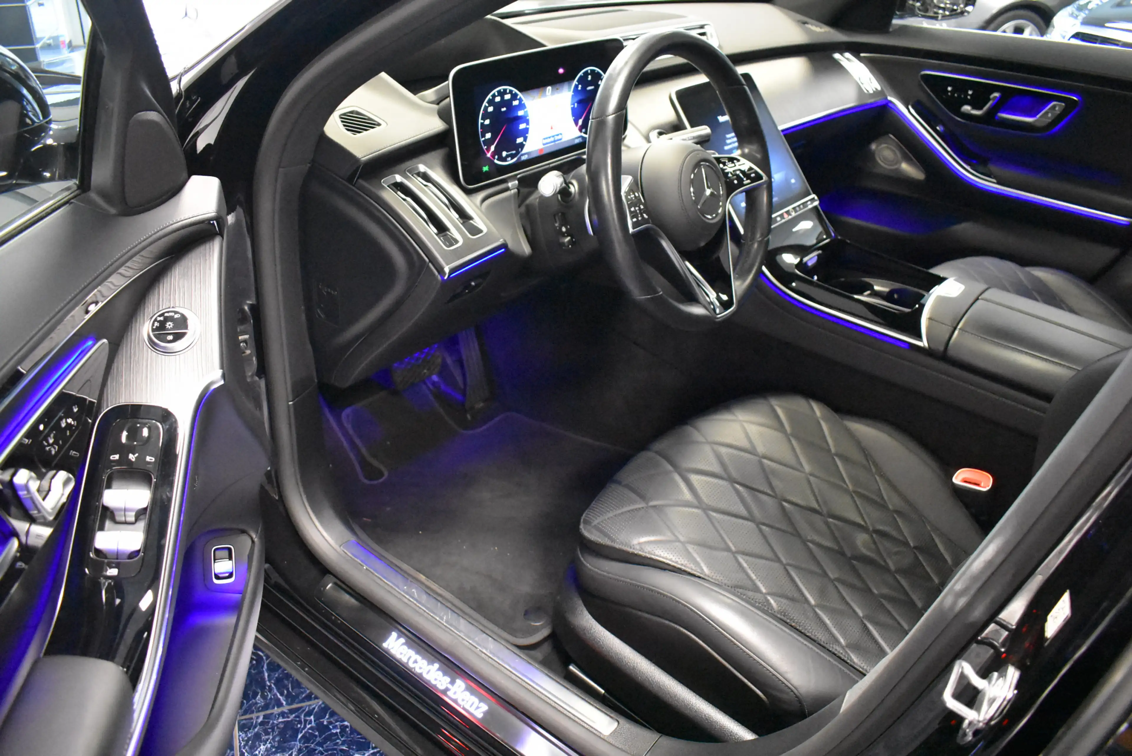 Mercedes-Benz S 400 d 4Matic Lang Led Panor Head-Up AMG-Alu21 — photo 6