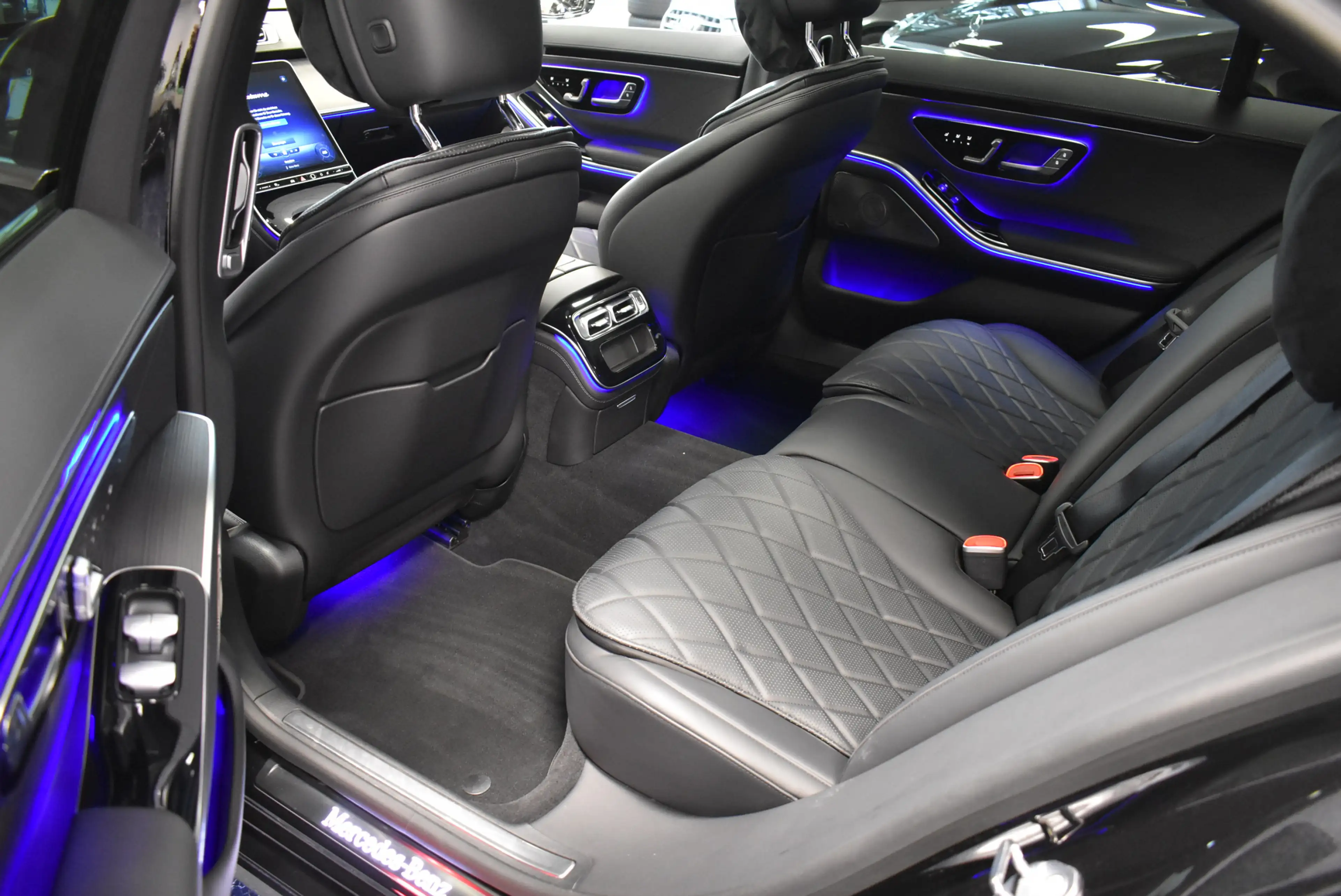 Mercedes-Benz S 400 d 4Matic Lang Led Panor Head-Up AMG-Alu21 — photo 15
