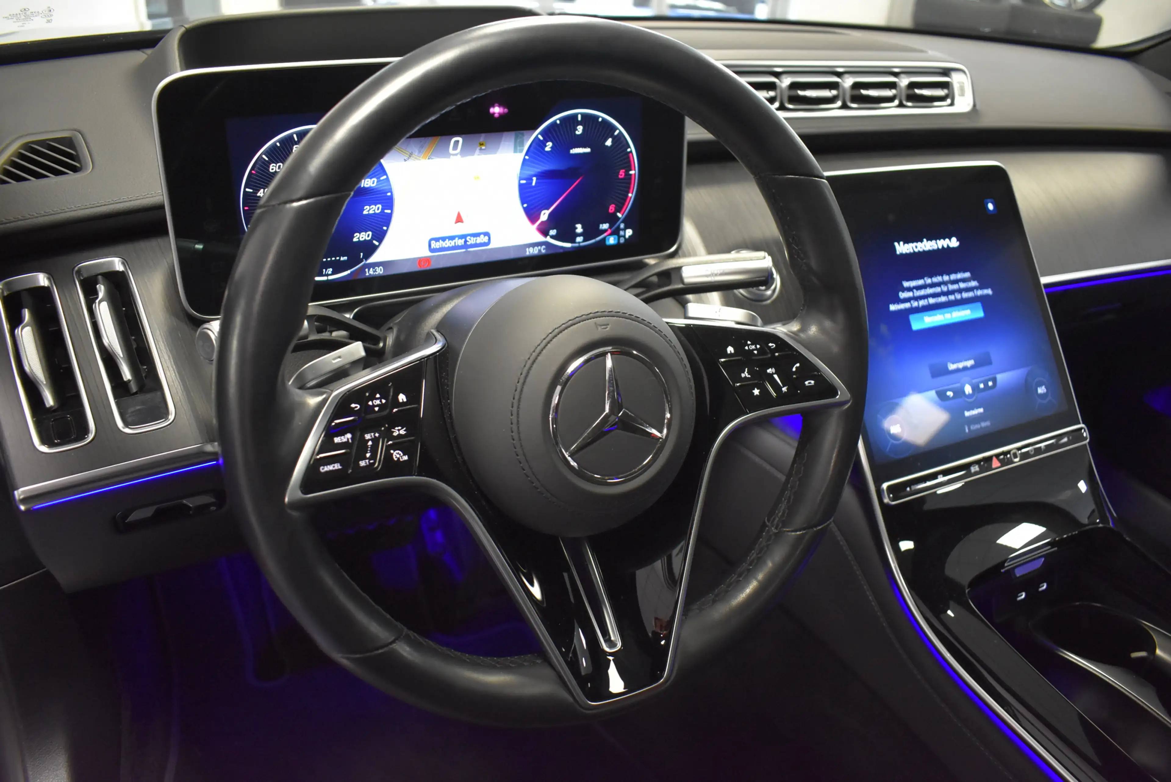 Mercedes-Benz S 400 d 4Matic Lang Led Panor Head-Up AMG-Alu21 — photo 13