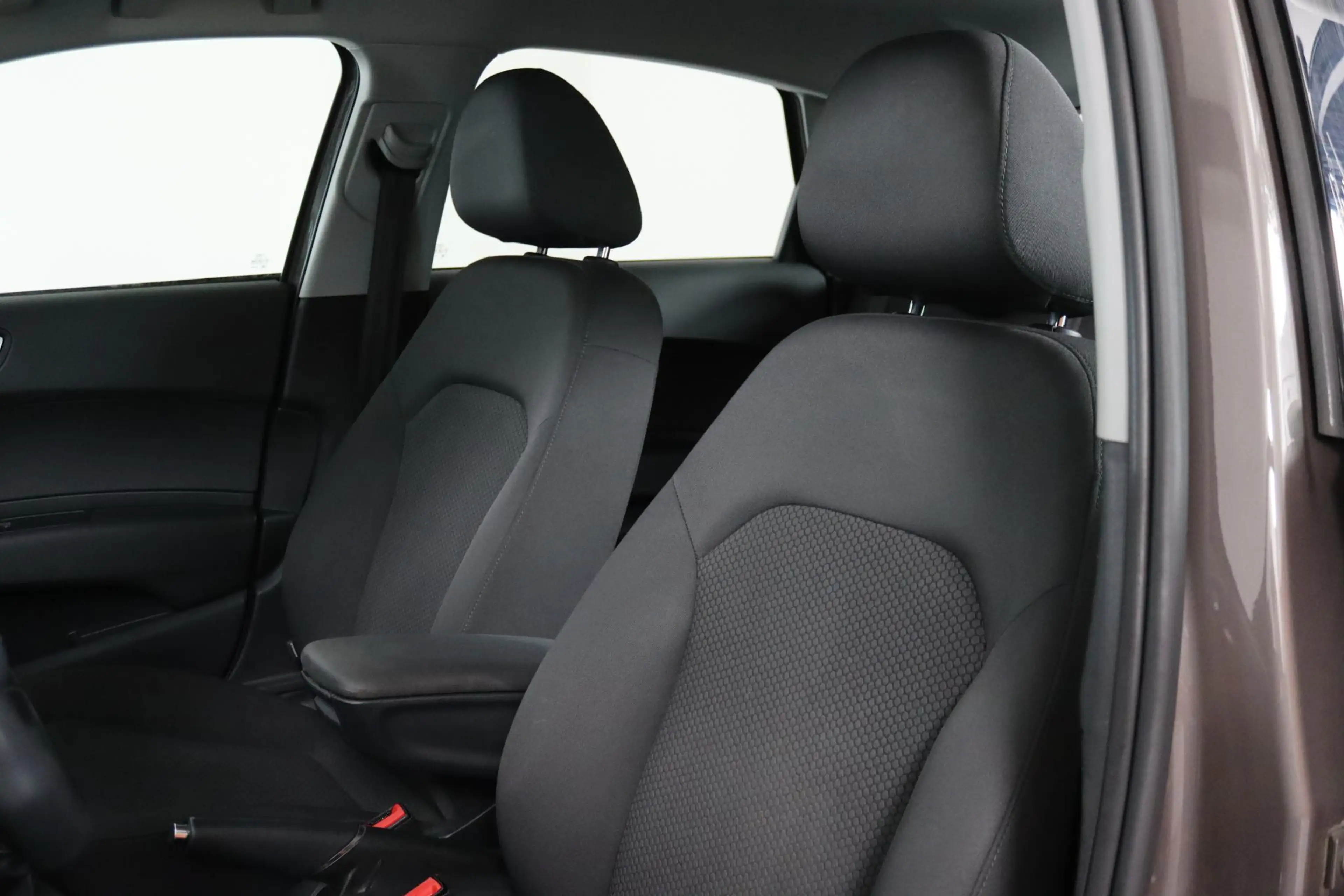 Audi A1 Sportback 1.0 TFSI S-line LED, BOSE, Bluetooth, St — photo 24