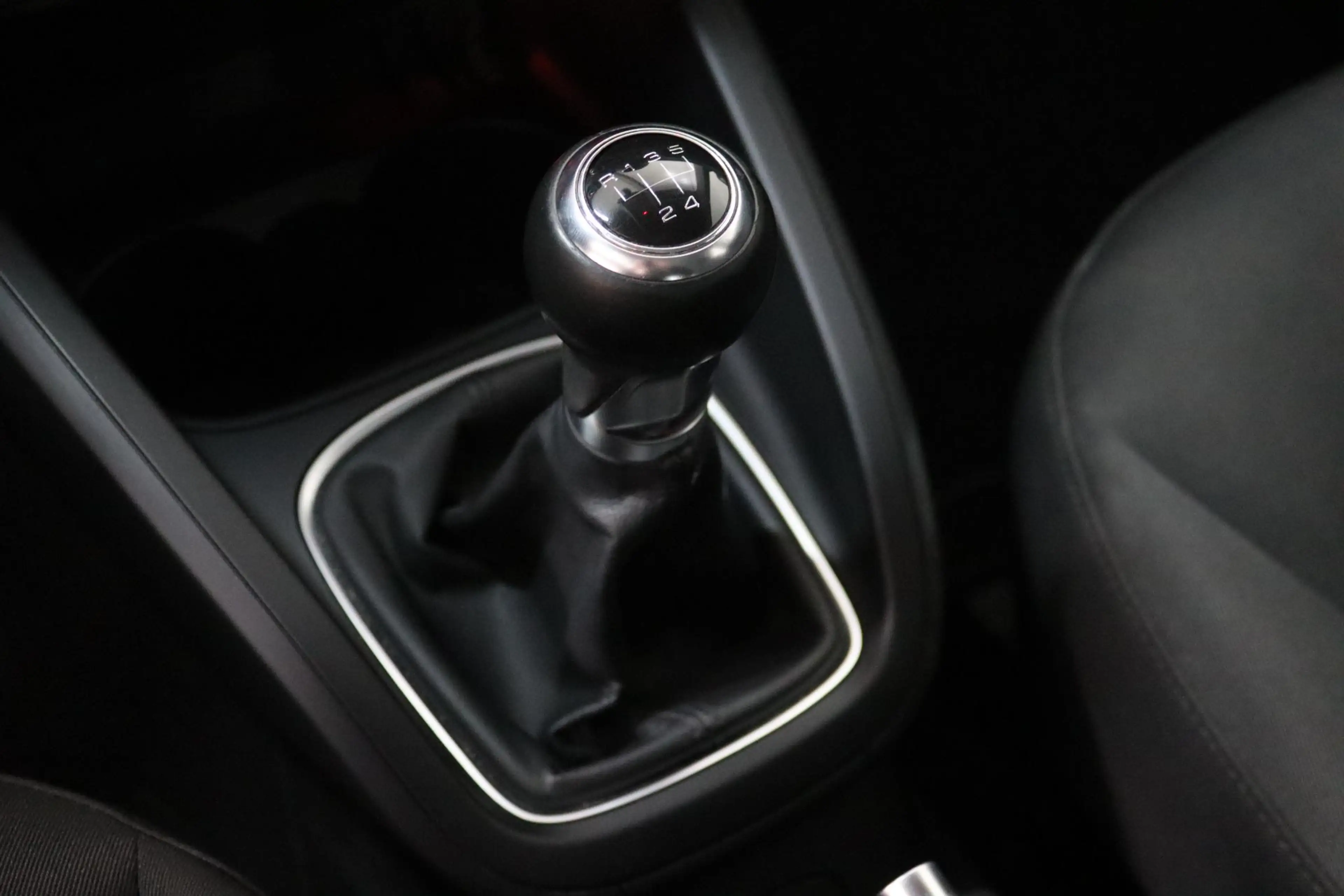 Audi A1 Sportback 1.0 TFSI S-line LED, BOSE, Bluetooth, St — photo 36